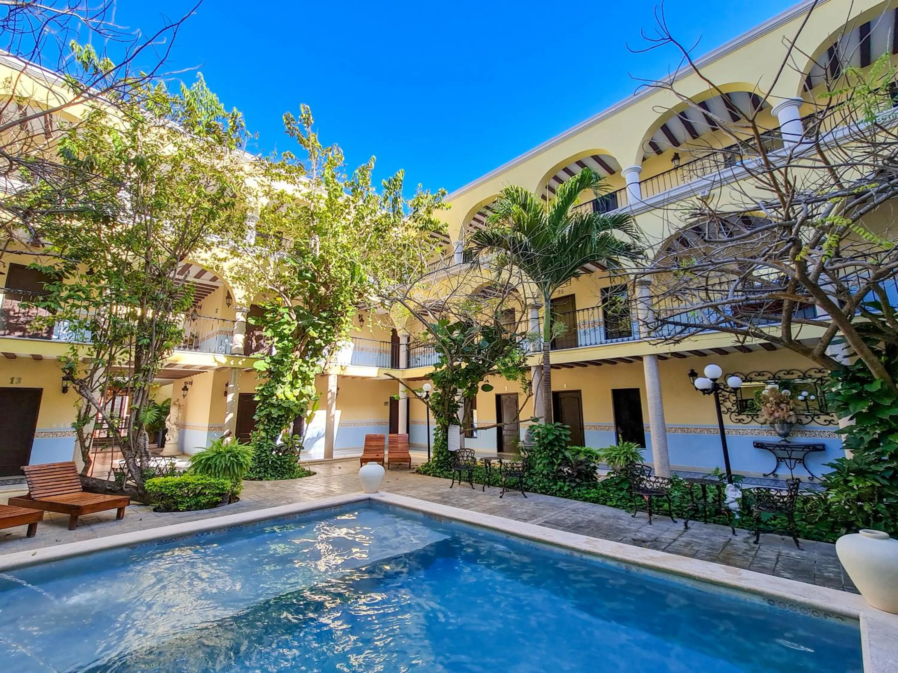 Property building in Hotel Fundadores