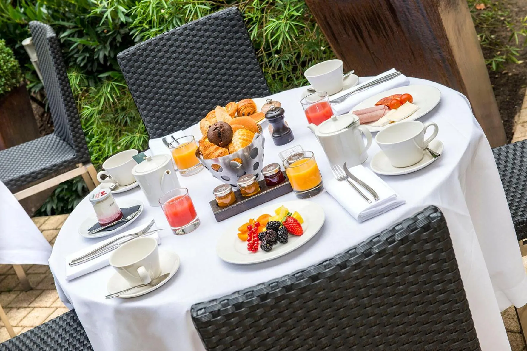 Property building in Ampère