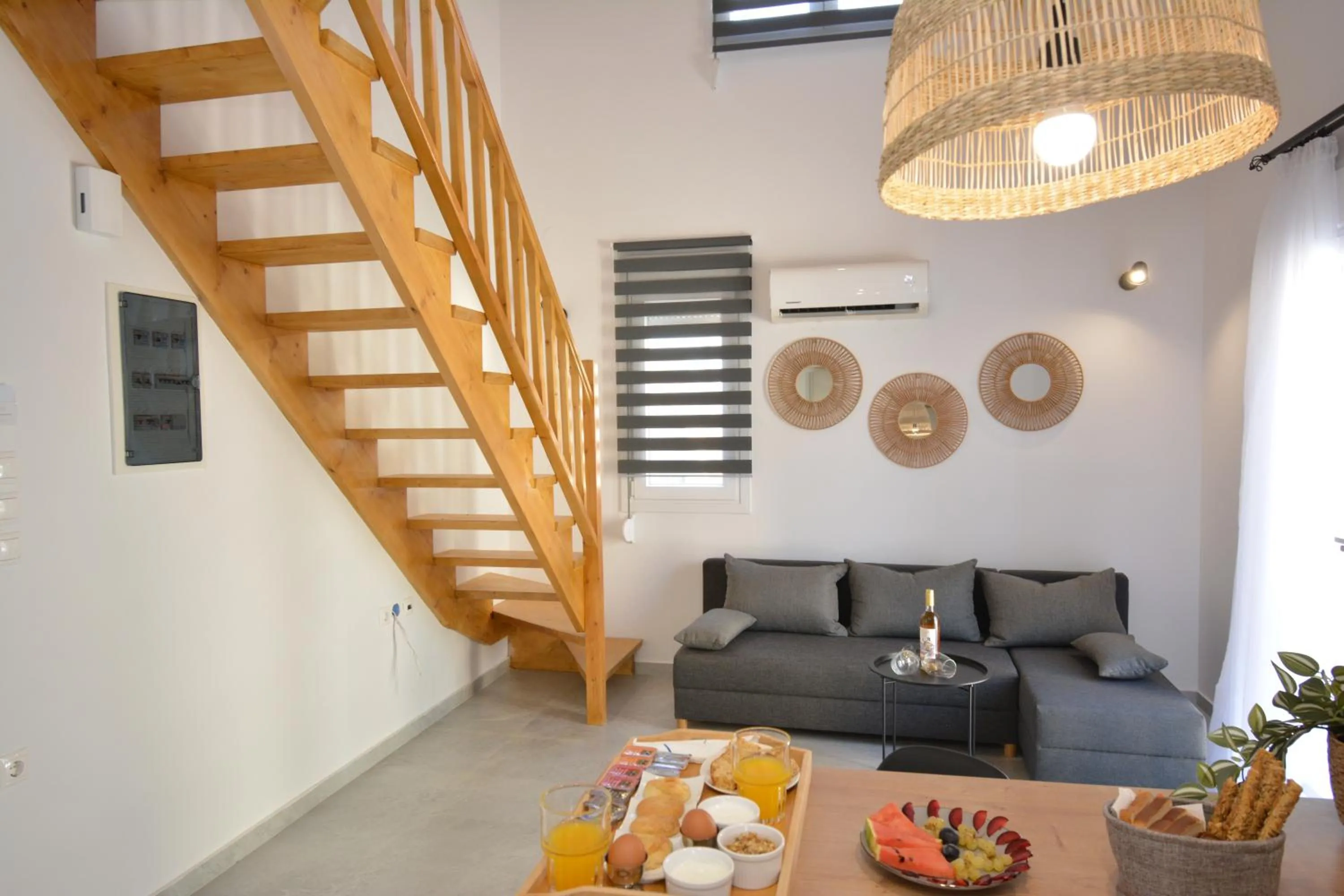 Michalianna Suites "by Checkin"