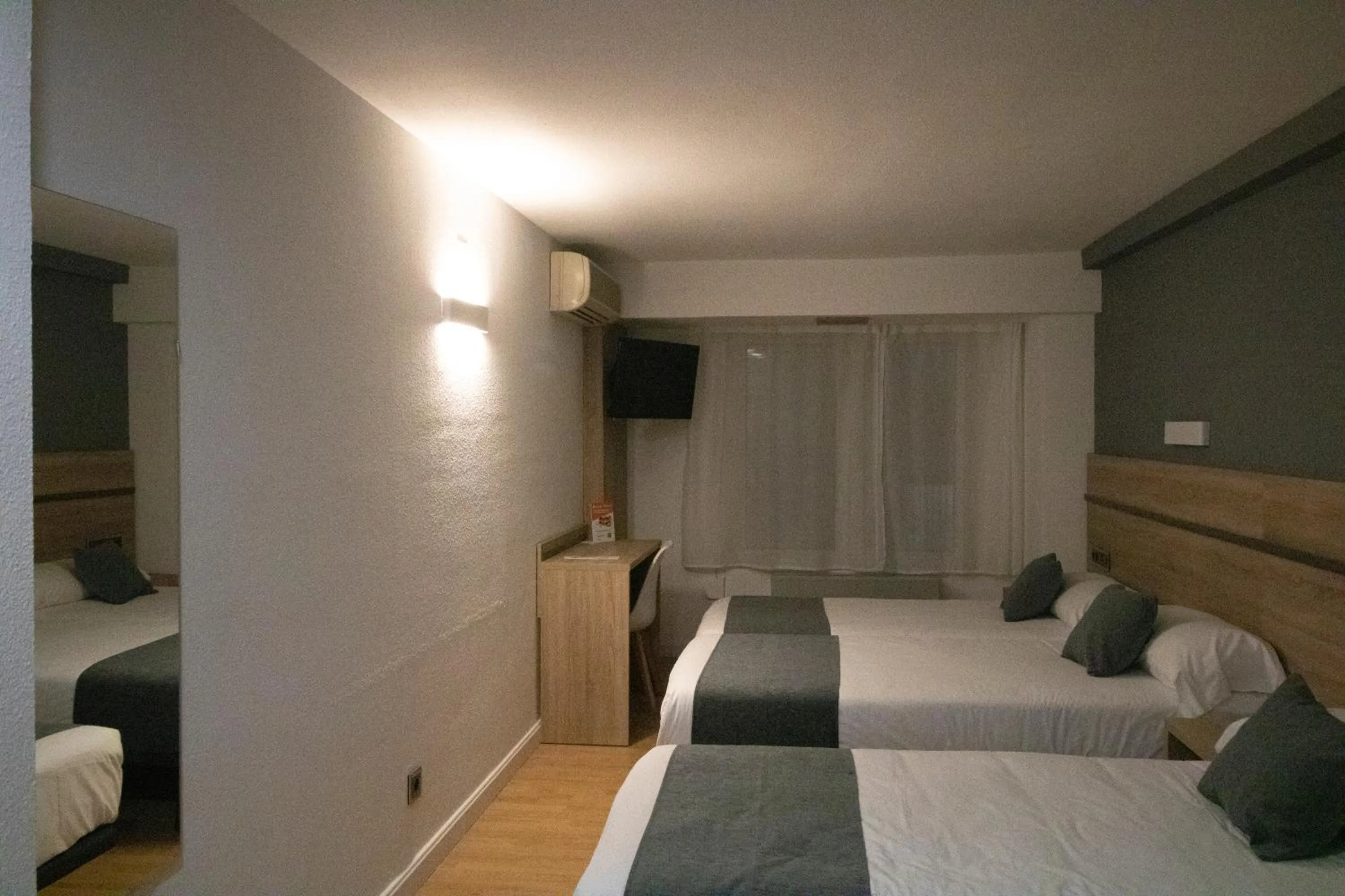 Photo of the whole room, Bed in Hostal Alda Palencia Plaza