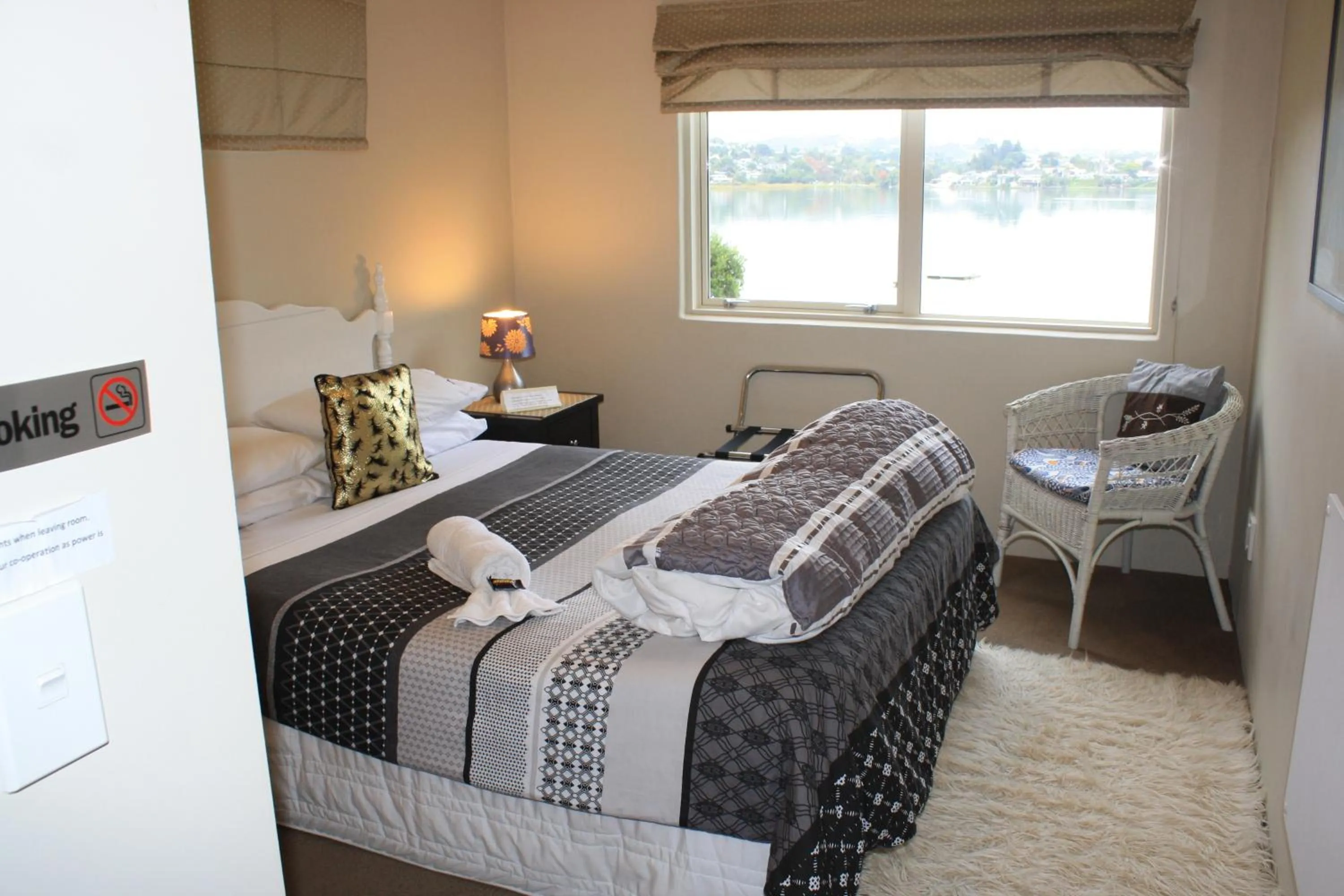 The Beach House Bed and Breakfast