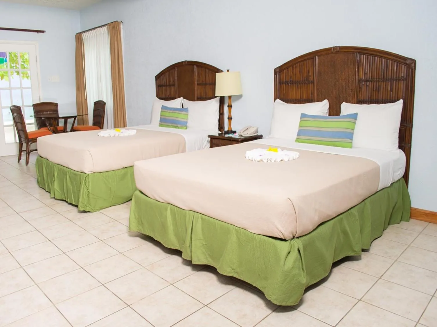 Photo of the whole room, Bed in Coco La Palm