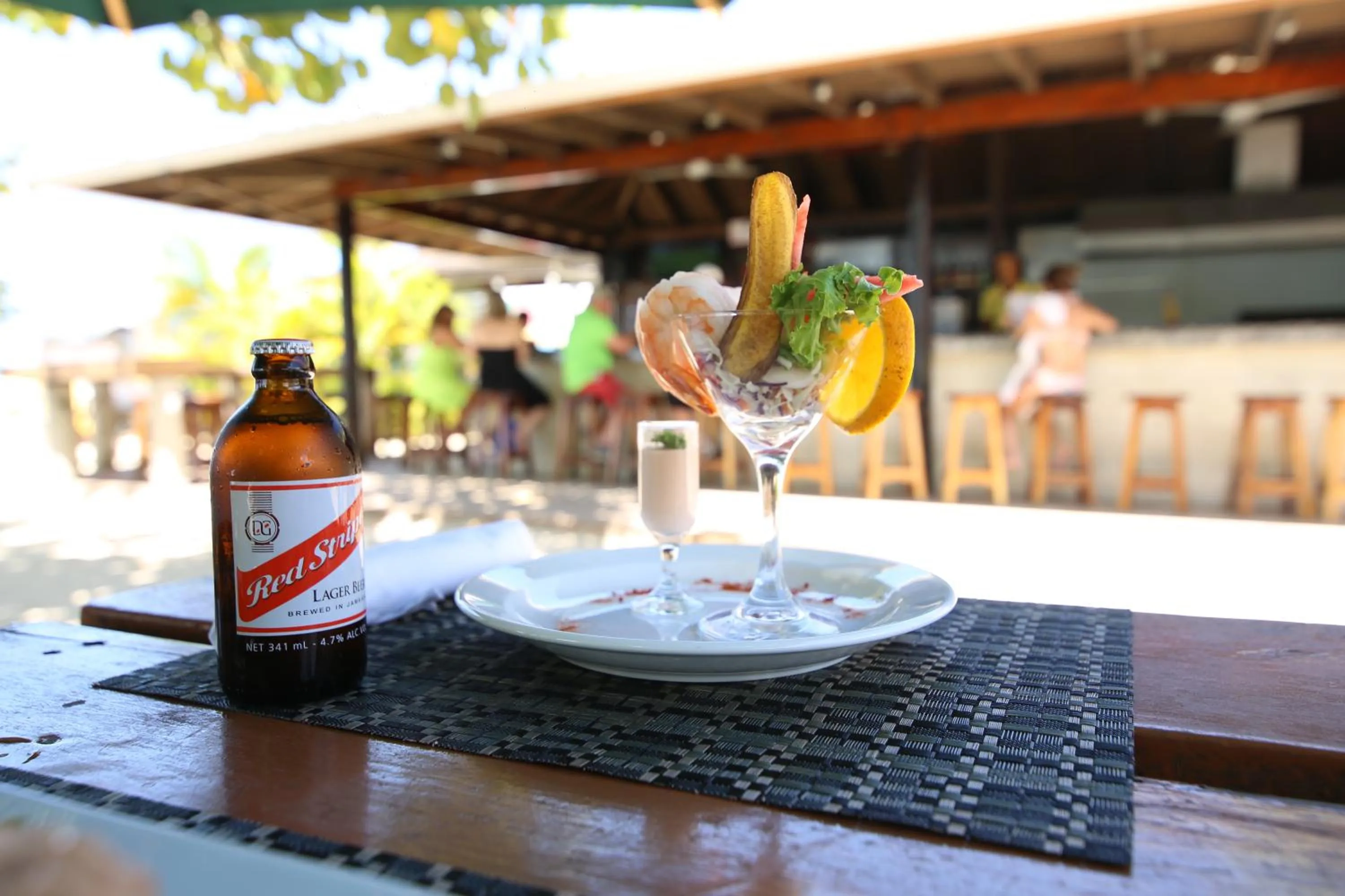 Food and drinks in Coco La Palm