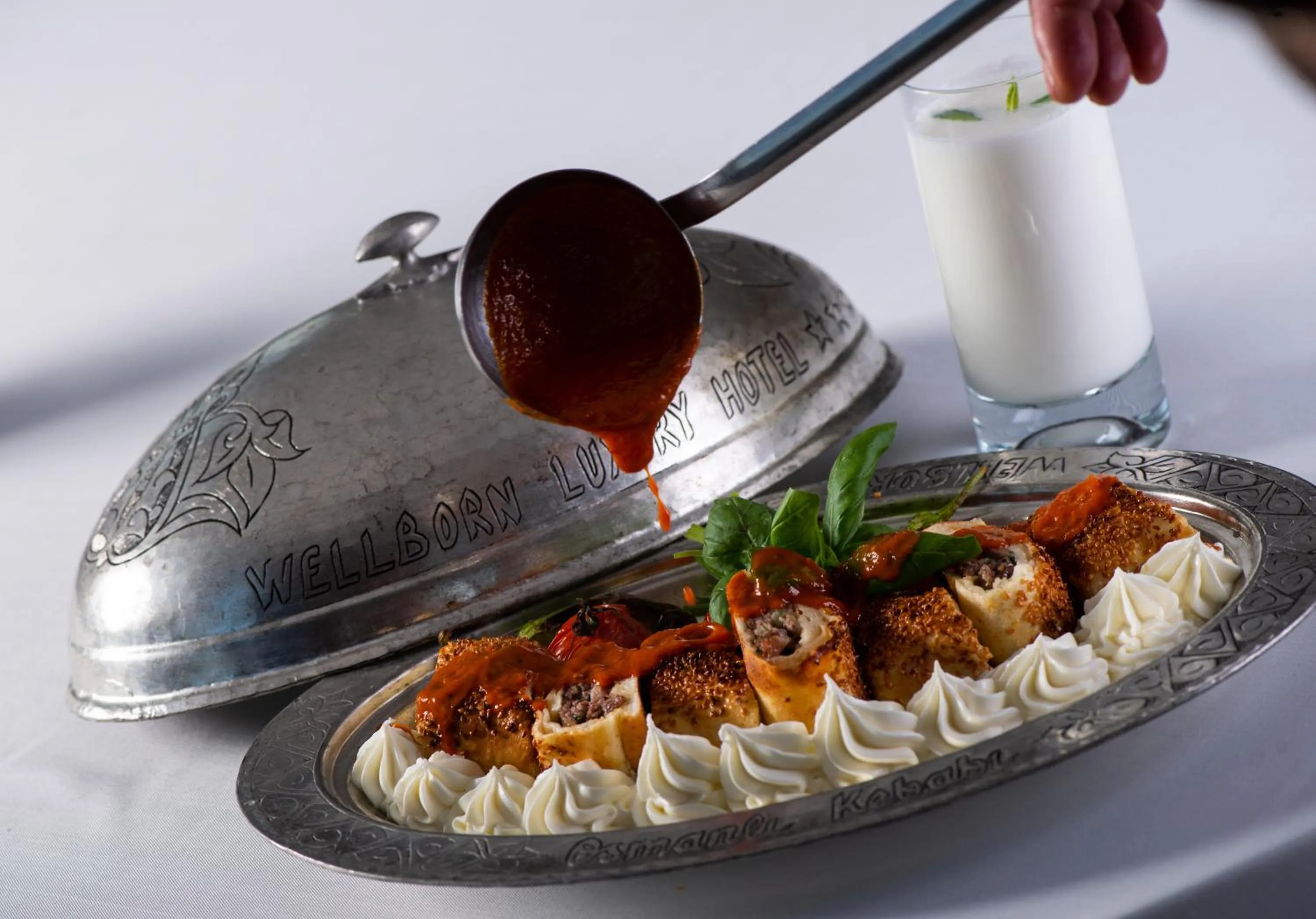 Food in Wellborn Luxury Hotel