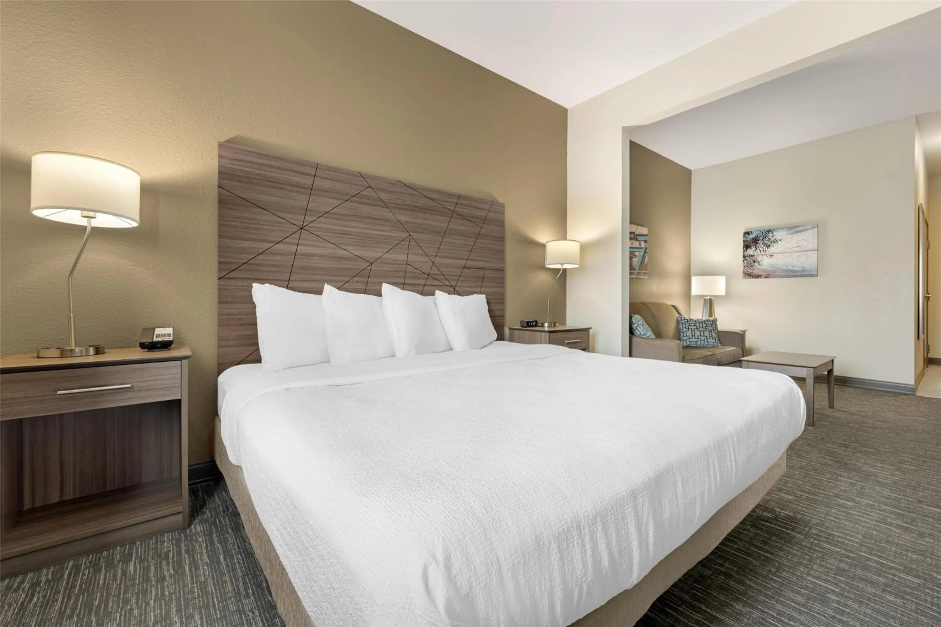 Bedroom, Bed in Best Western Brockport Inn & Suites