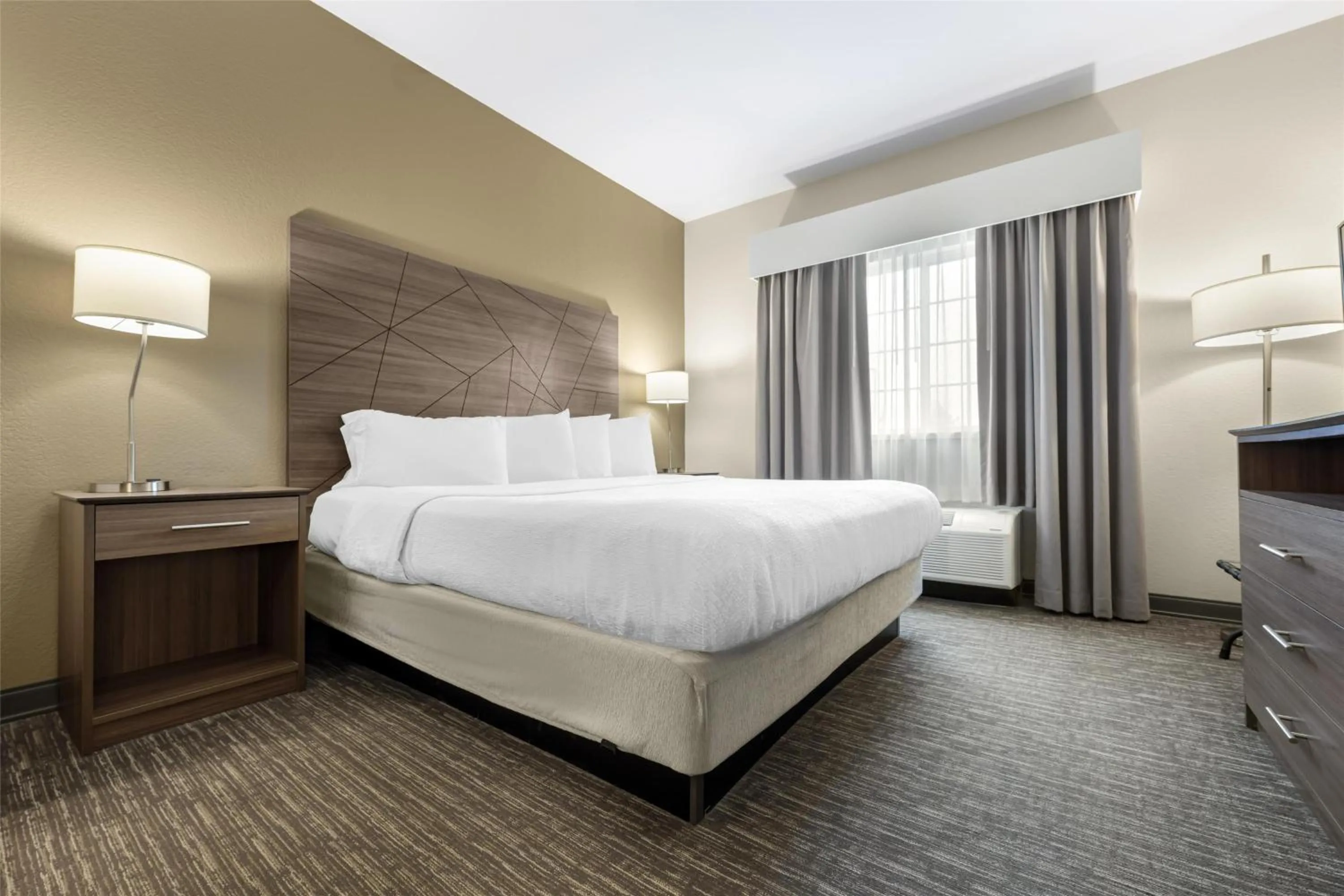 Bedroom, Bed in Best Western Brockport Inn & Suites