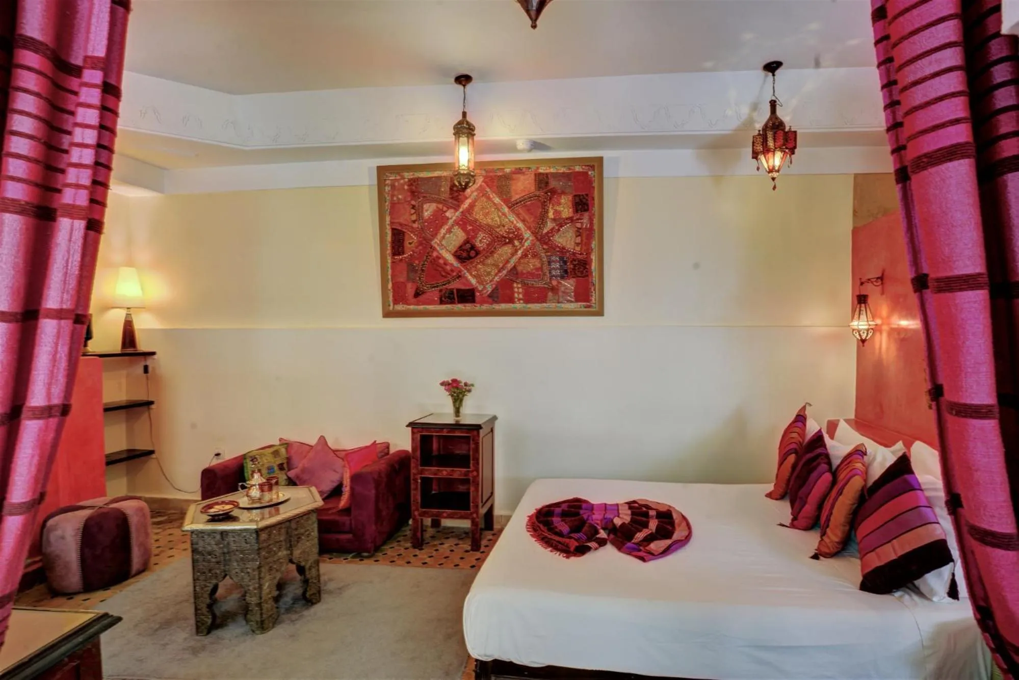 Bed in Riad Dar El Souk