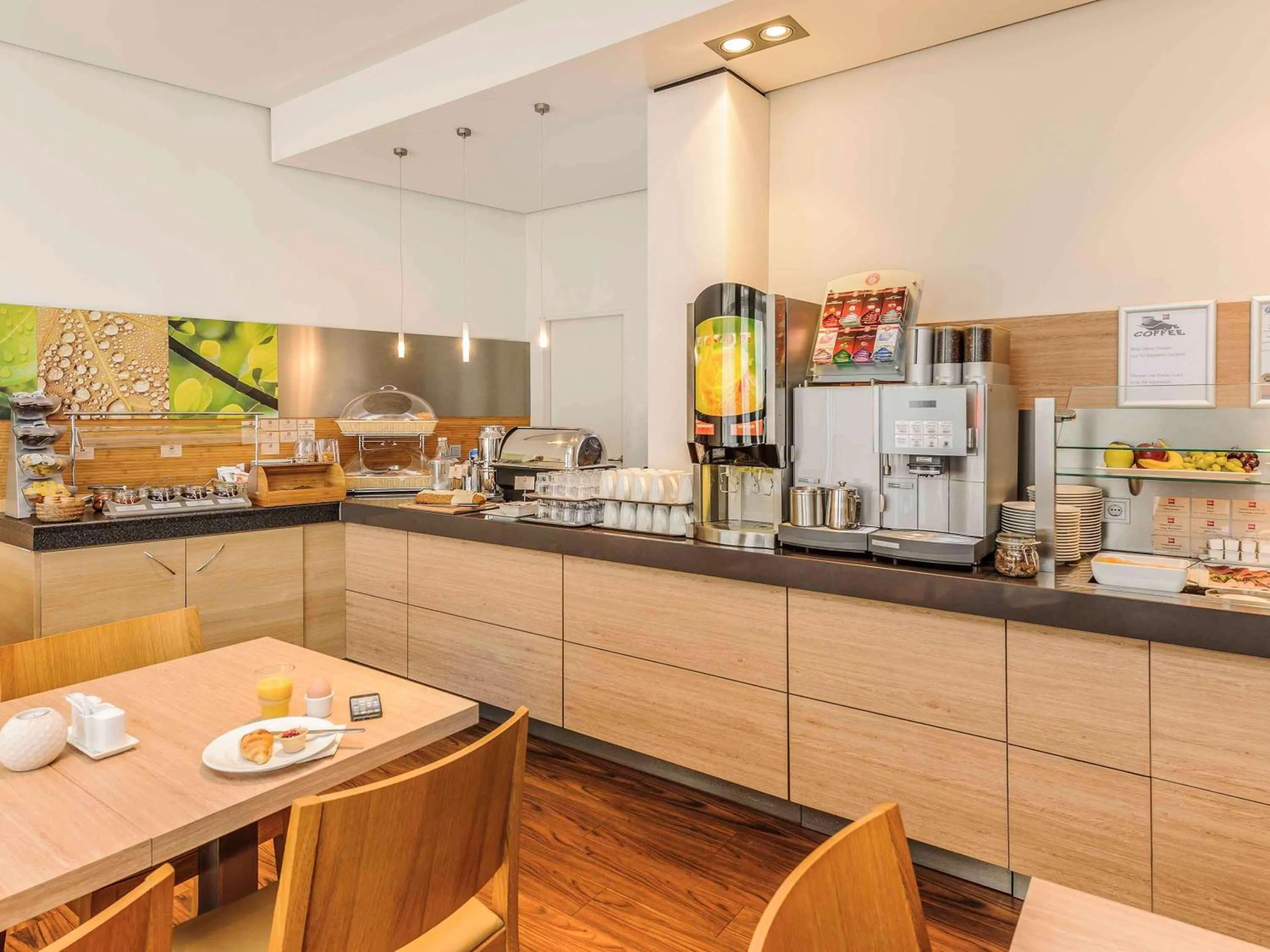 Restaurant/places to eat in ibis Bamberg Altstadt