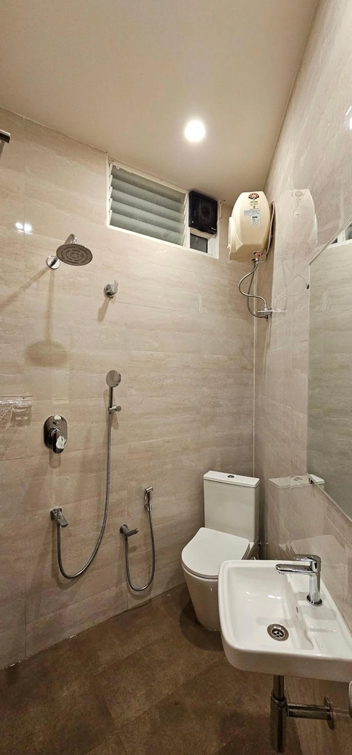 Bathroom in Chippy Inn