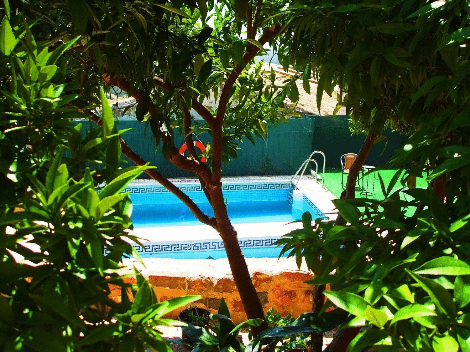 Swimming pool in Hotel Palacio Guzmanes