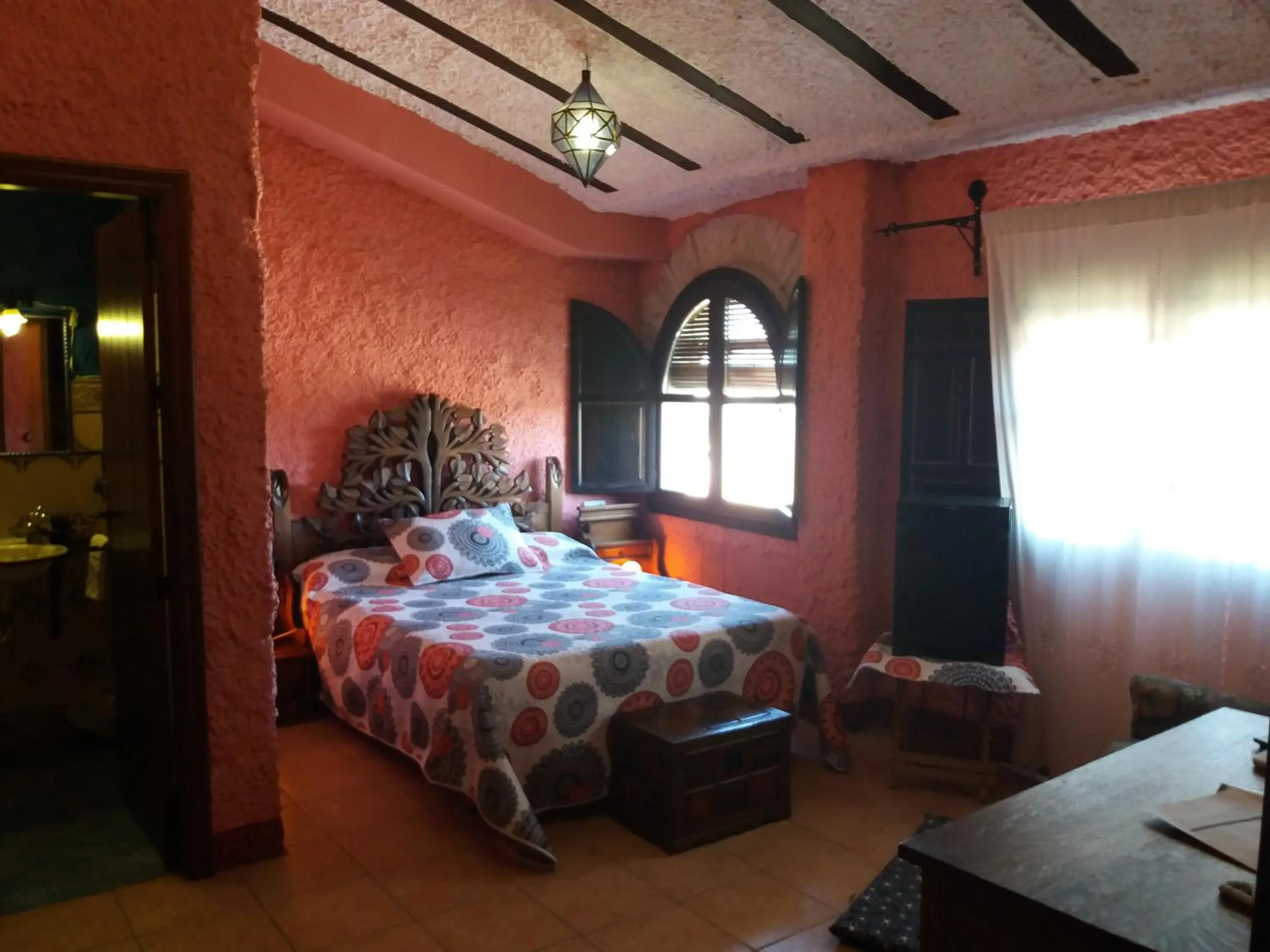 Bed in Hotel Palacio Guzmanes