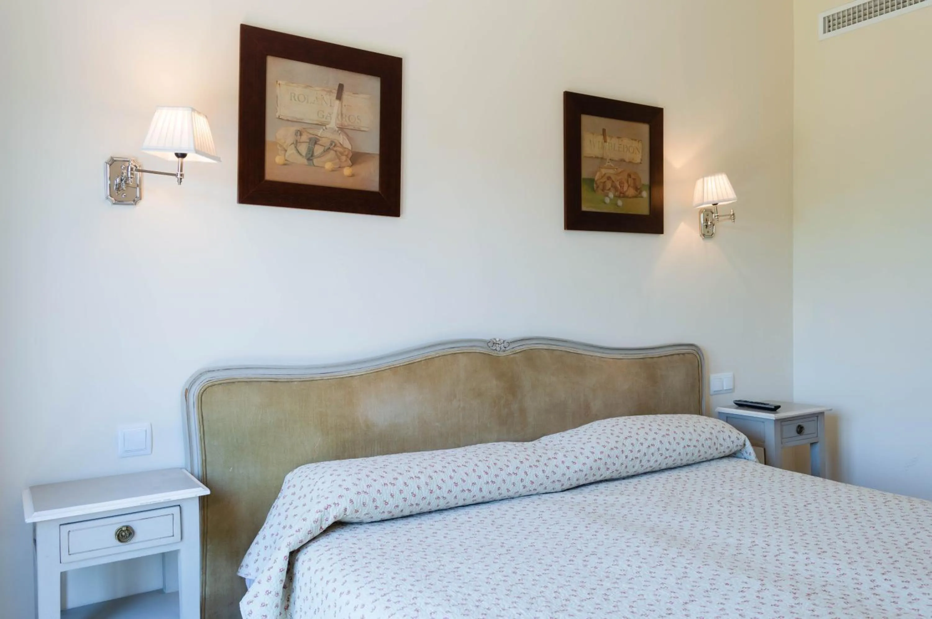 Area and facilities, Bed in Hotel El Rondón