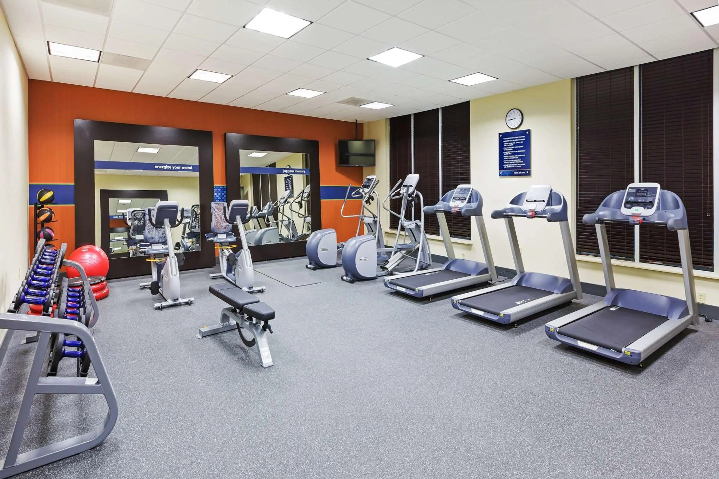 Fitness centre/facilities in Hampton Inn Austin Oak Hill
