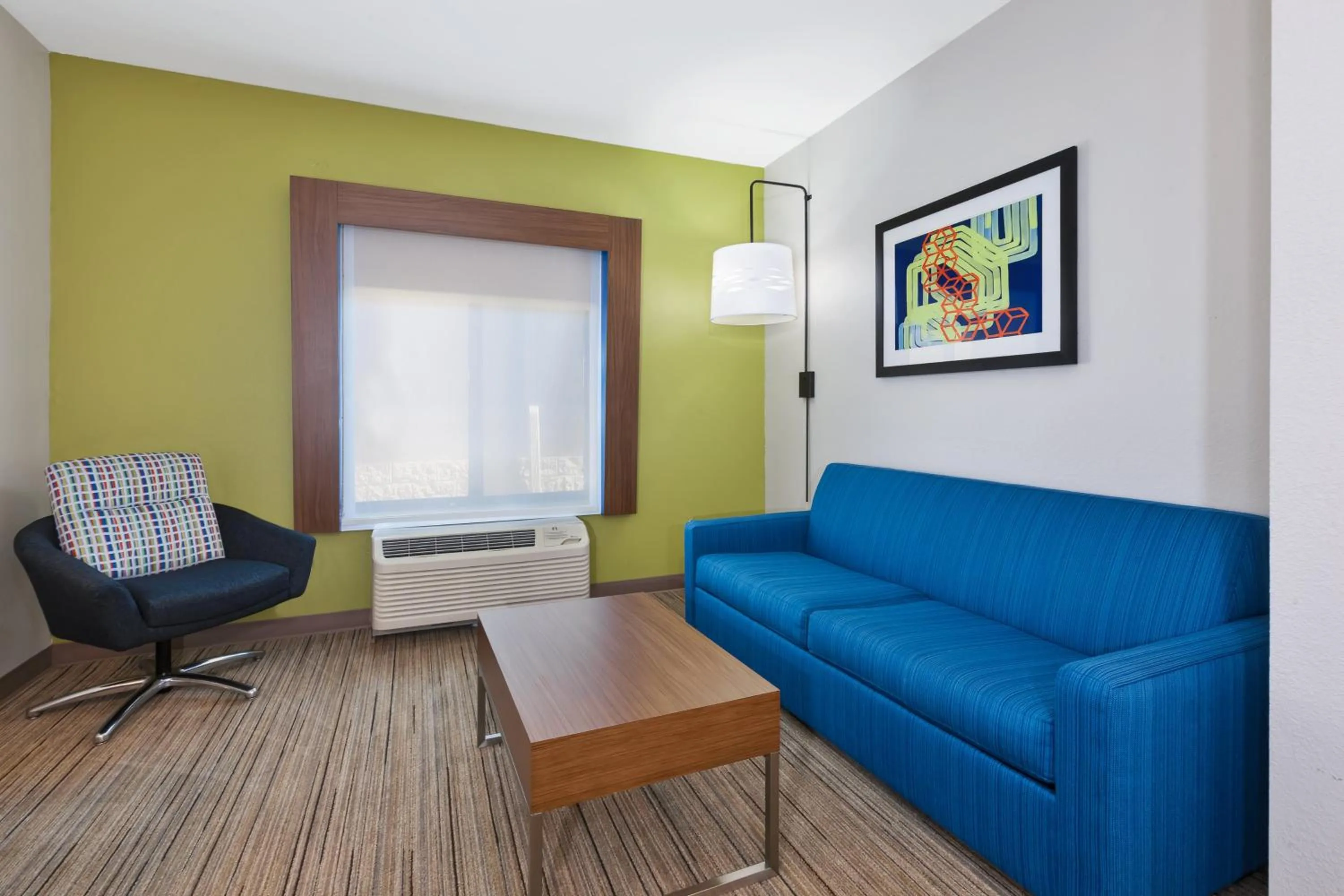 Photo of the whole room in Holiday Inn Express and Suites Three Rivers by IHG