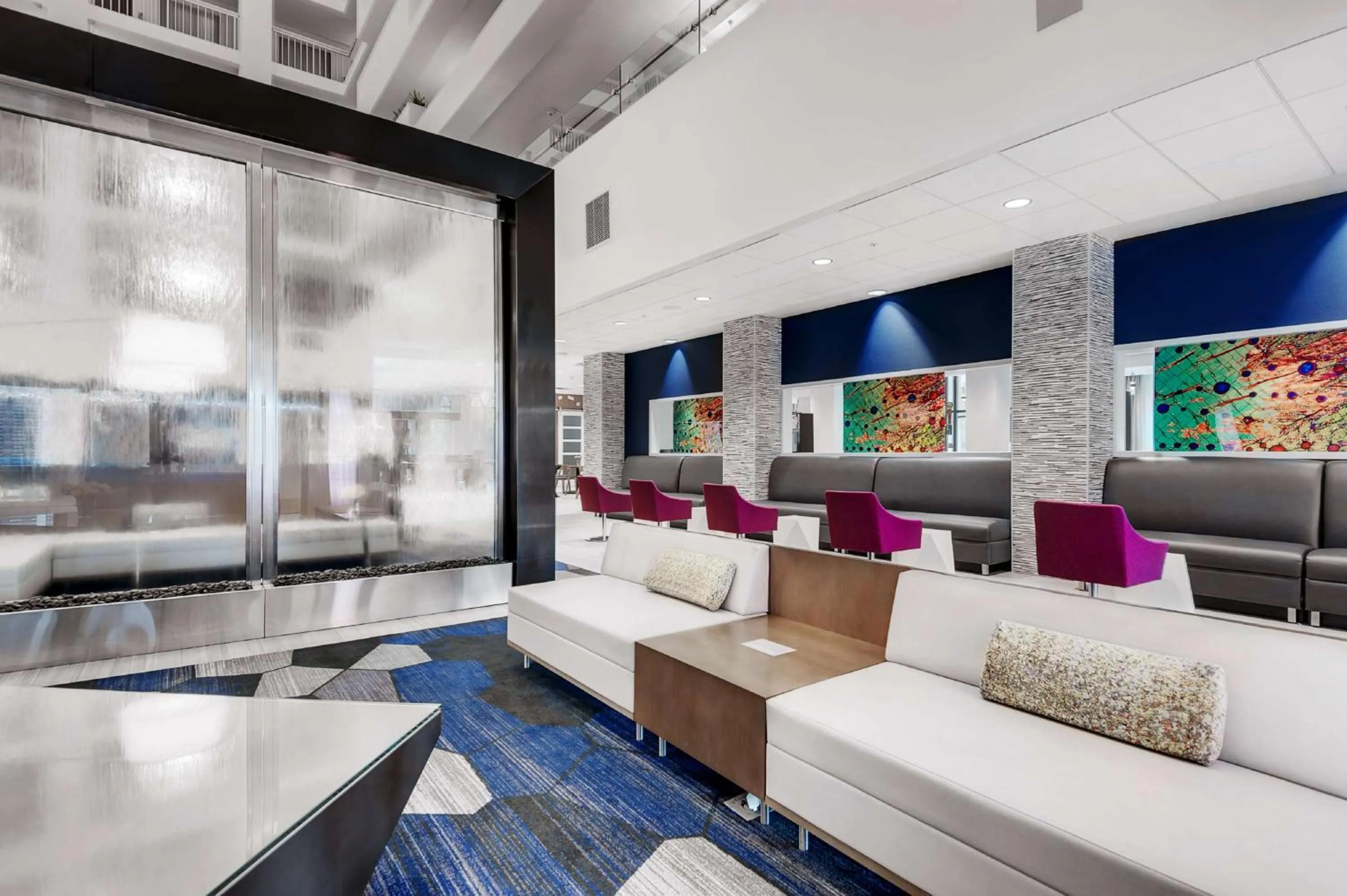 Lobby or reception in Embassy Suites by Hilton Raleigh Crabtree