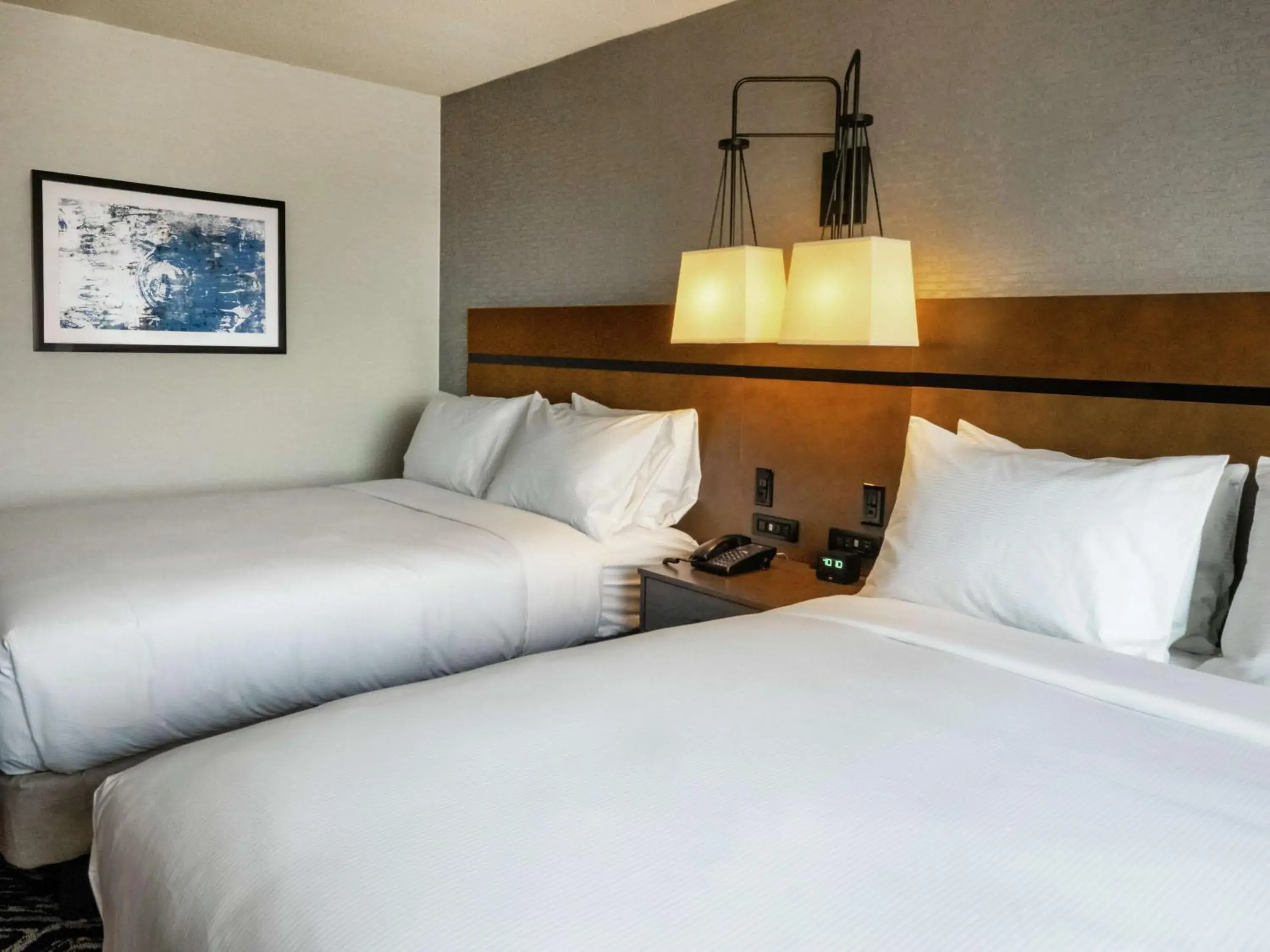 Queen Room with Two Queen Beds in Doubletree By Hilton Jamestown, Ny Queen Room with Two Queen Beds in Doubletree By Hilton Jamestown, Ny