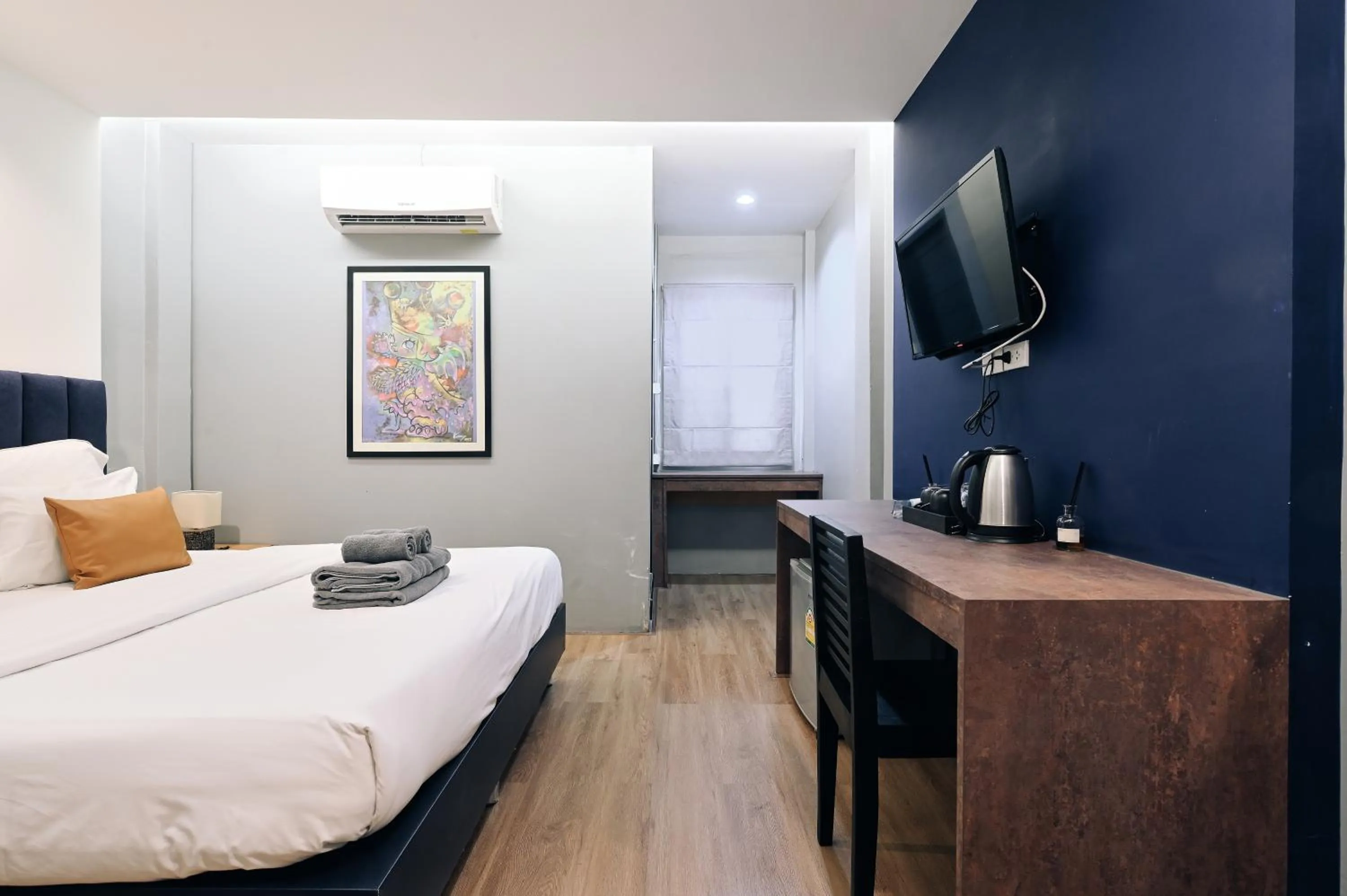 Bed in Castle Black Bangkok