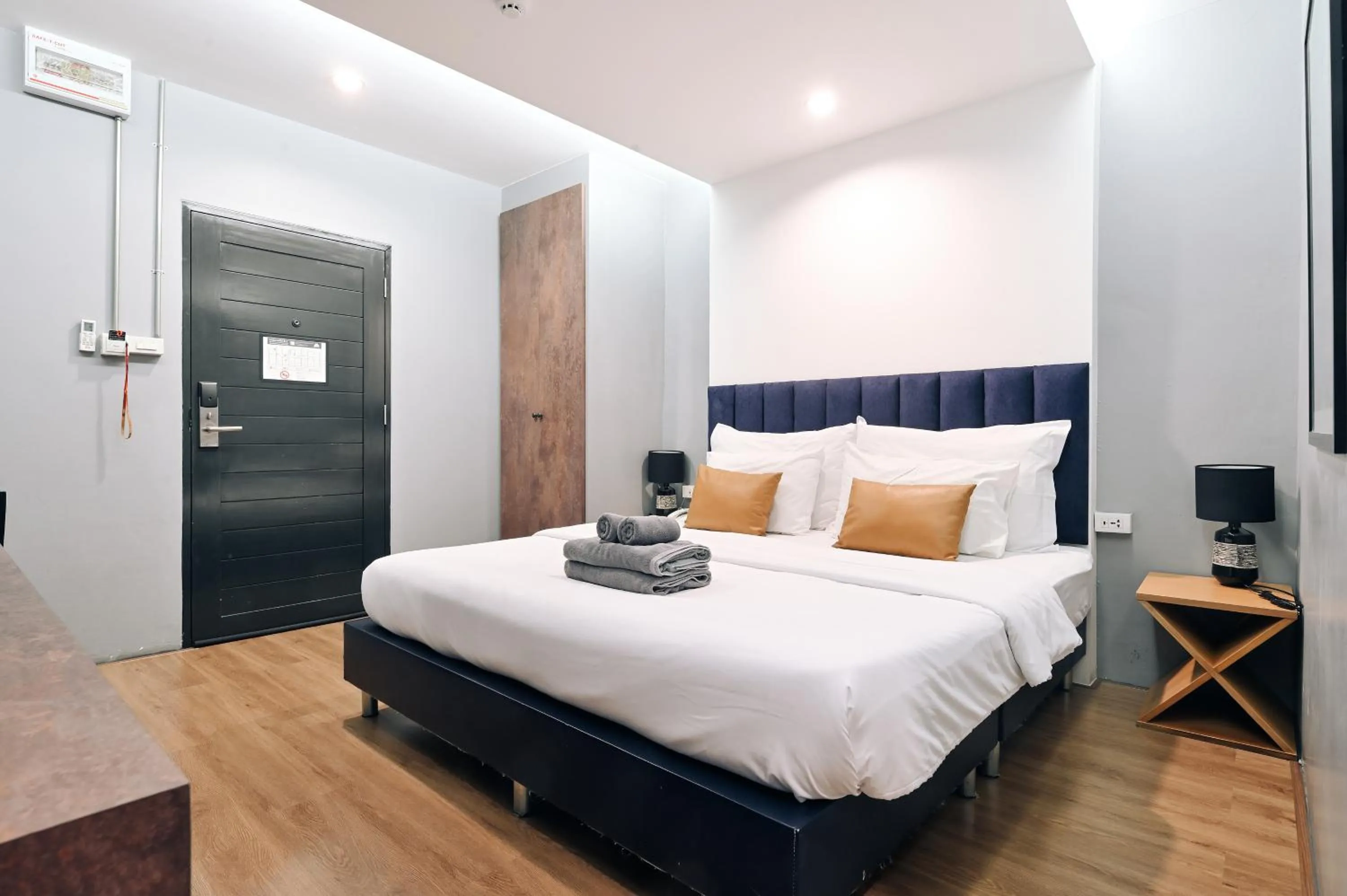 Bed in Castle Black Bangkok