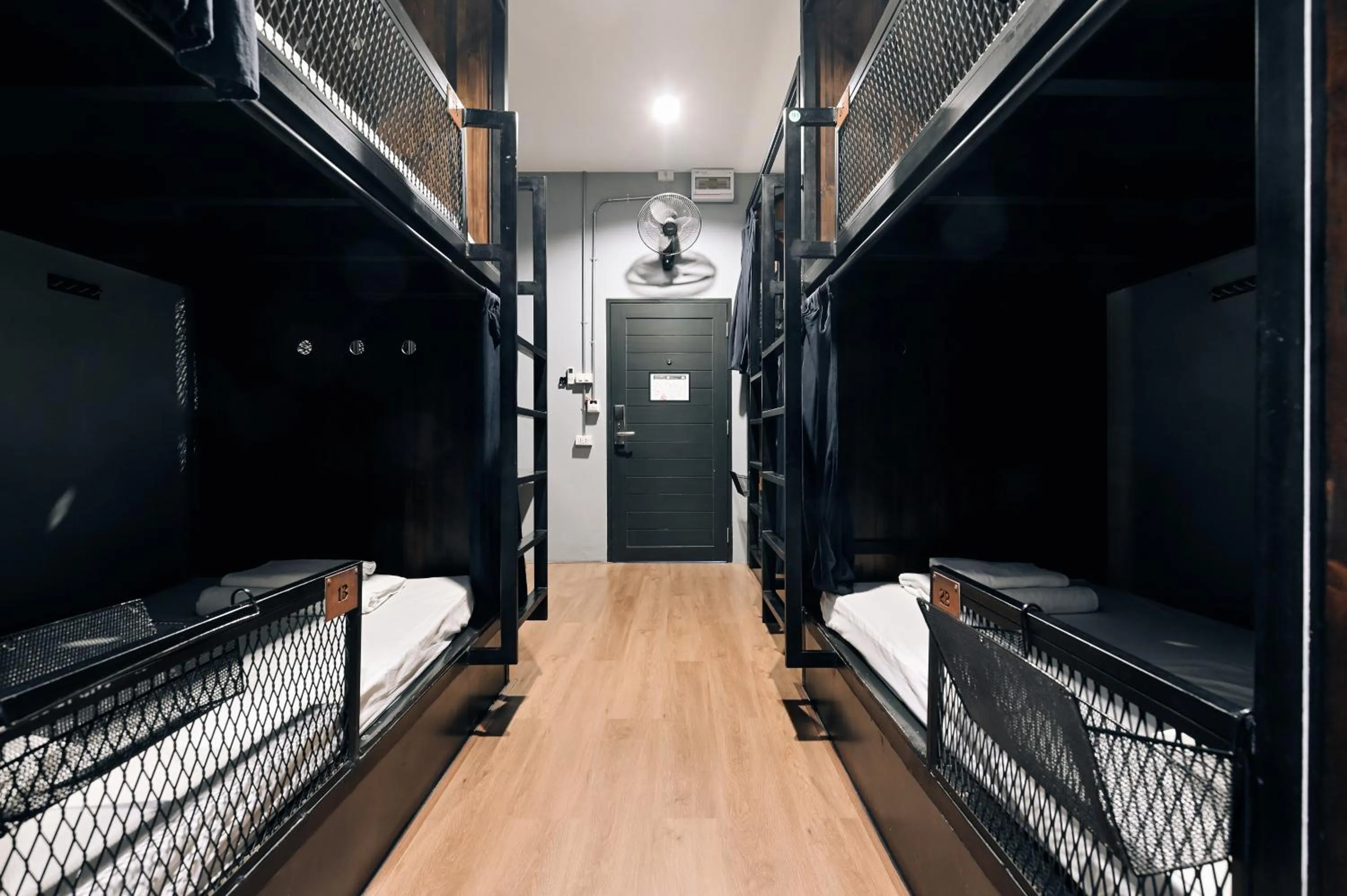 bunk bed in Castle Black Bangkok