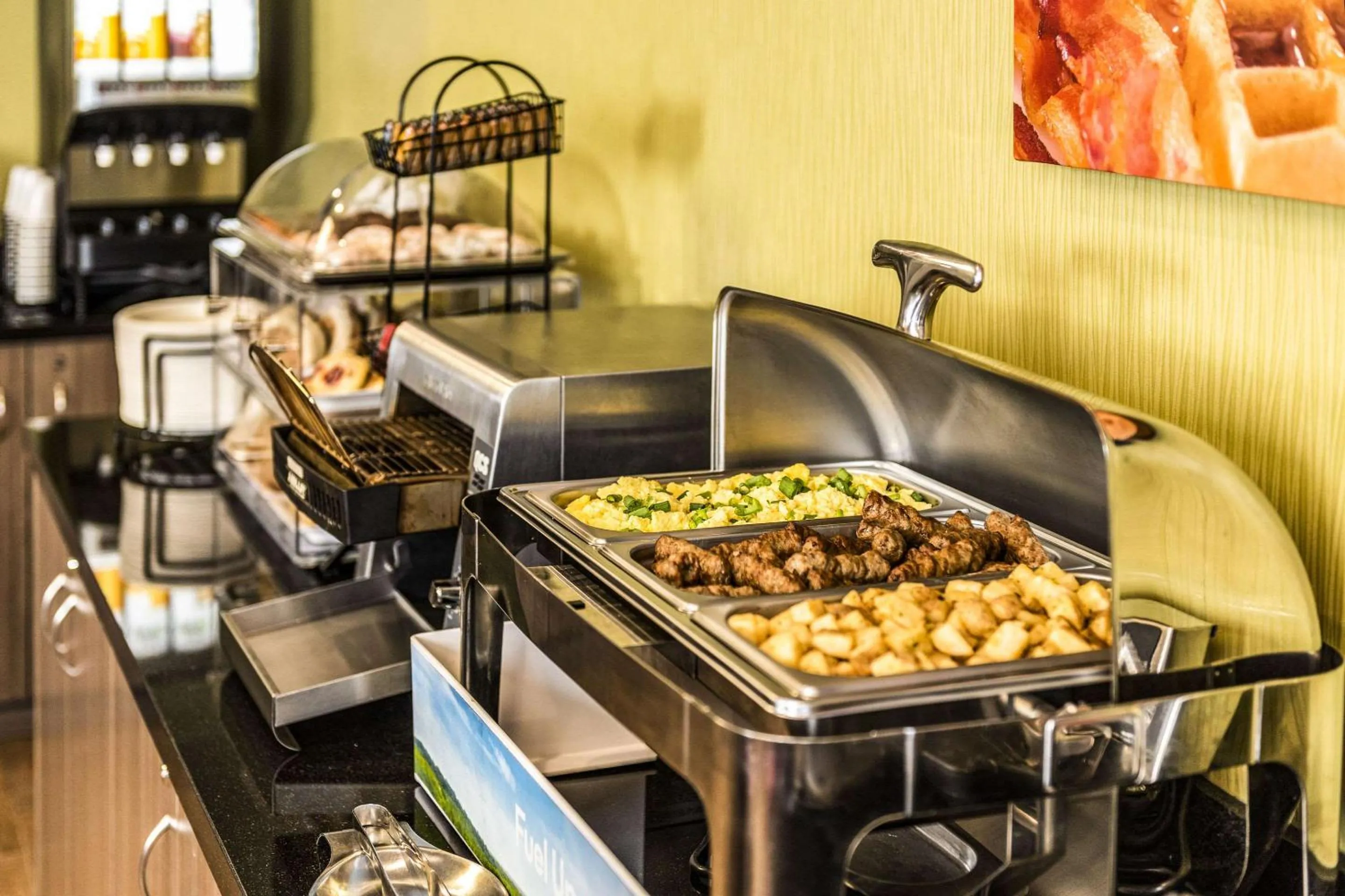 Restaurant/places to eat in Comfort Inn