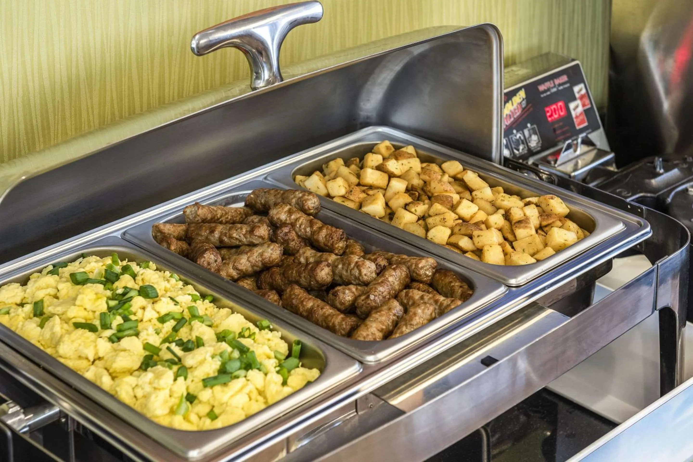 Restaurant/places to eat in Comfort Inn