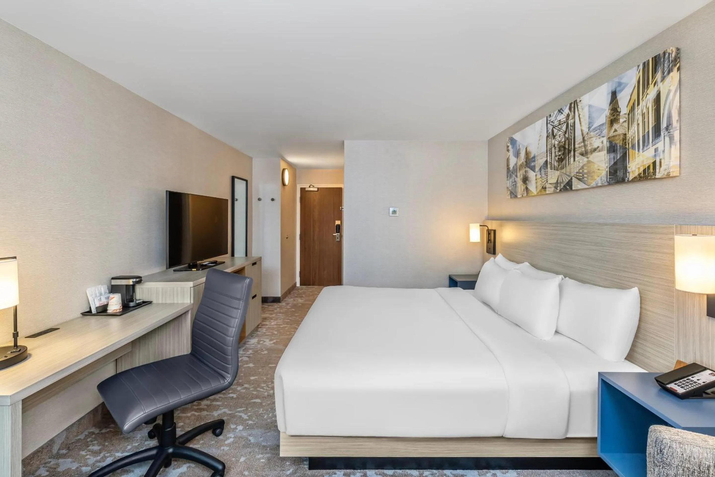 Bedroom, Bed in Comfort Inn