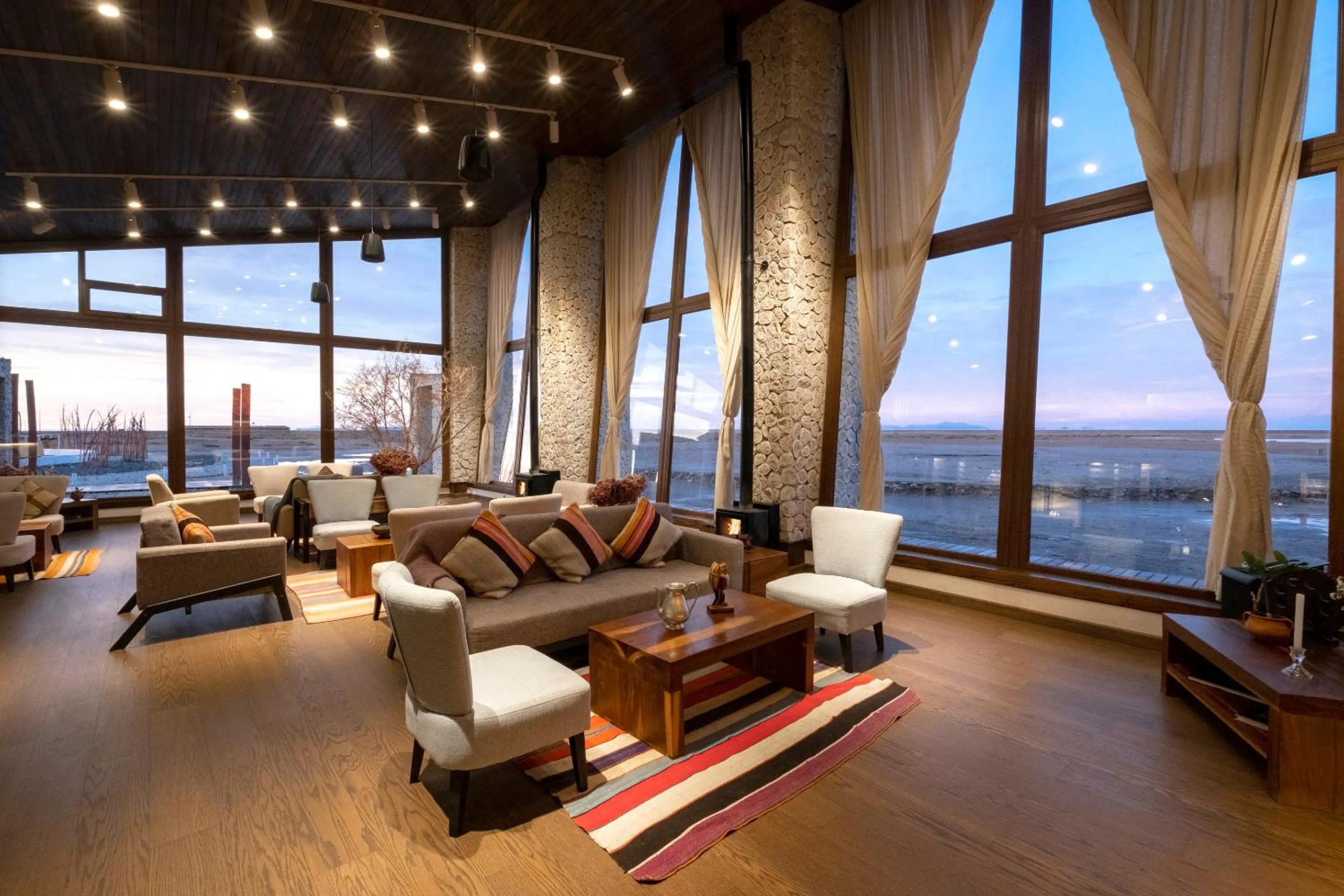 Lounge or bar in Hotel Palacio de Sal