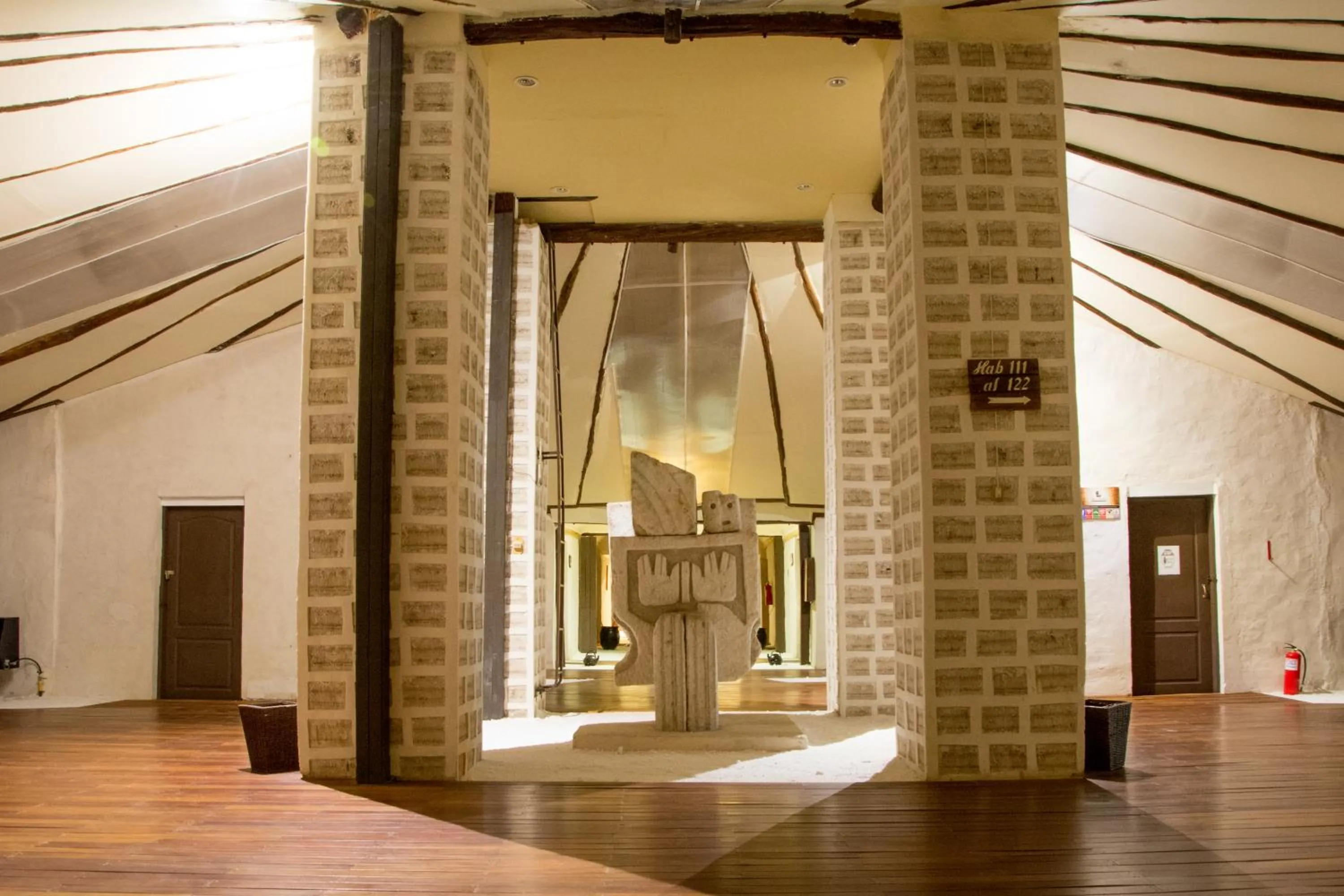 Area and facilities in Hotel Palacio de Sal