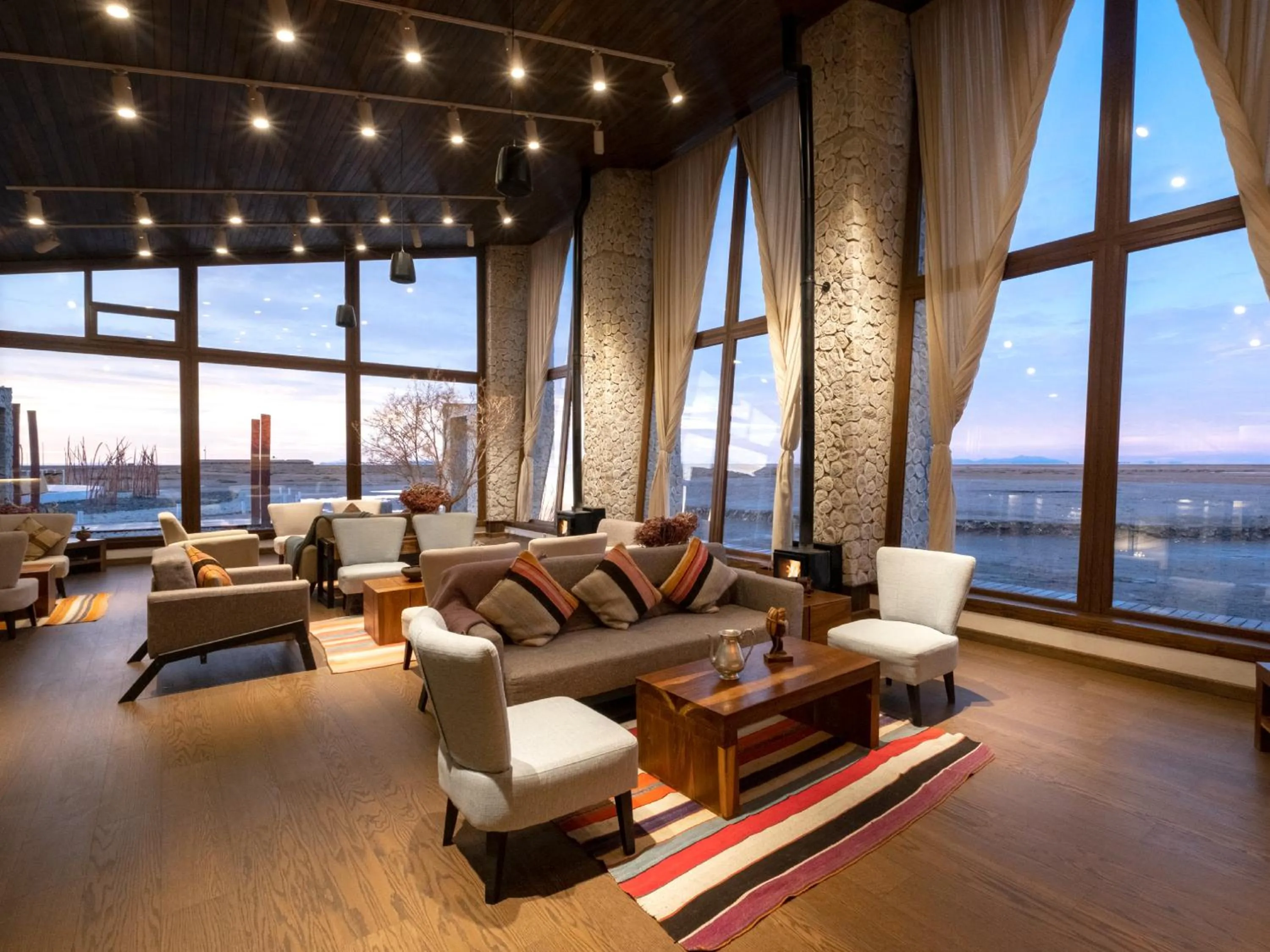 Lounge or bar in Hotel Palacio de Sal