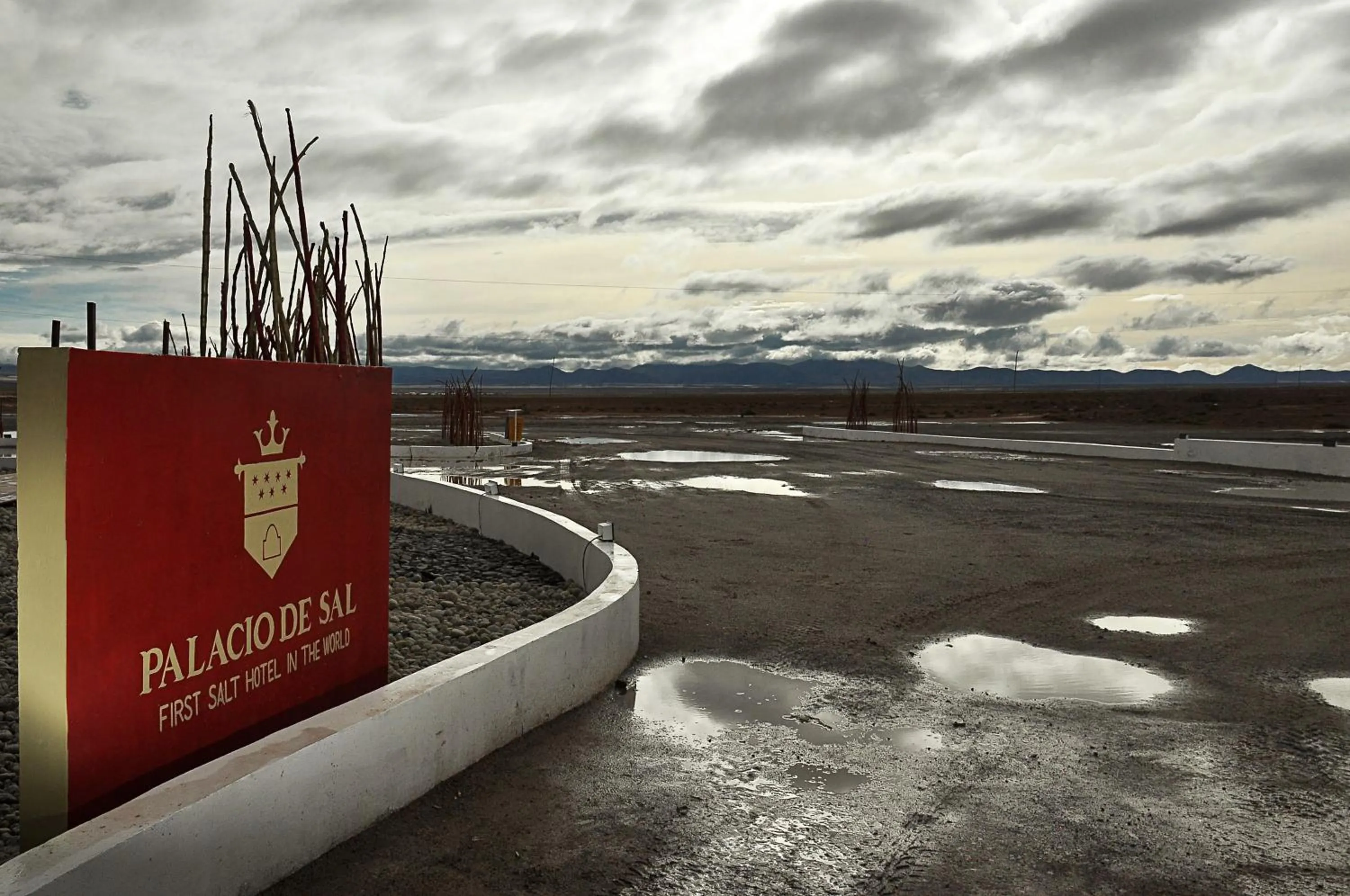 Property logo or sign in Hotel Palacio de Sal