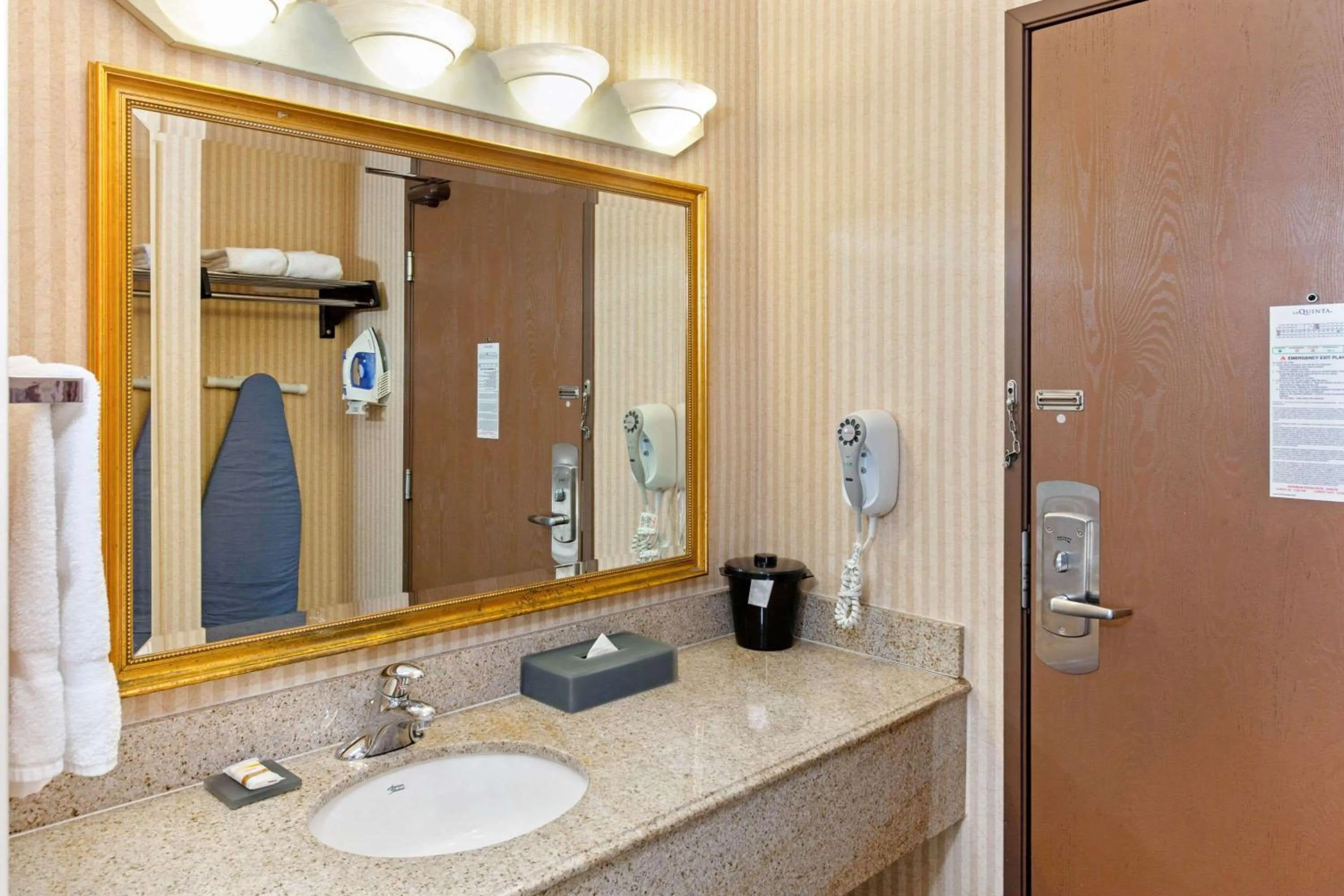 Bathroom in La Quinta by Wyndham Stevens Point