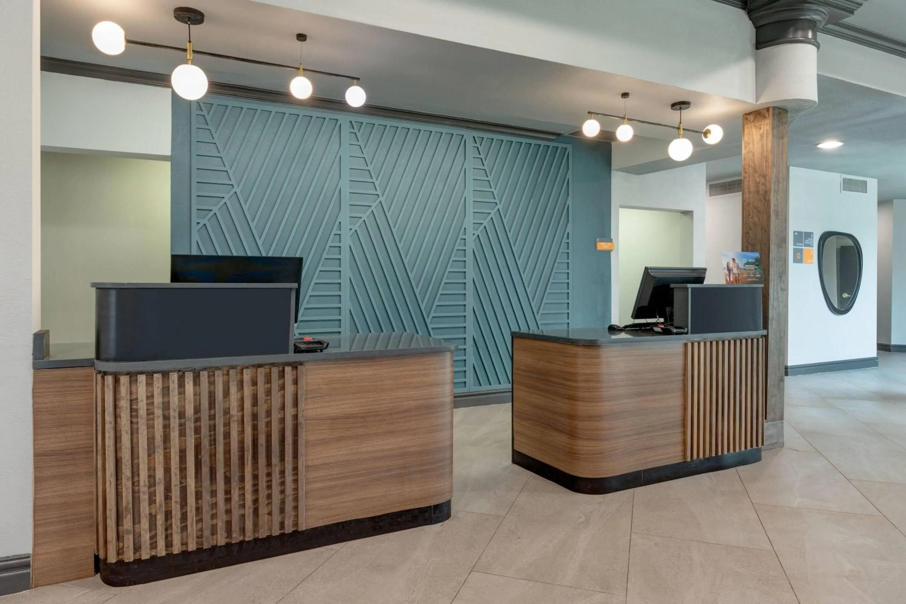 Lobby or reception in La Quinta by Wyndham Sherman