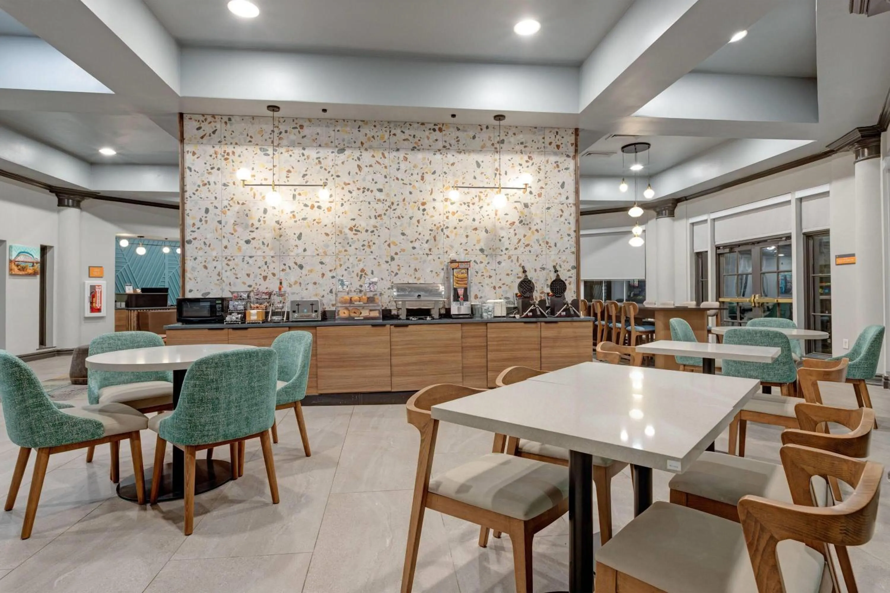 Breakfast in La Quinta by Wyndham Sherman