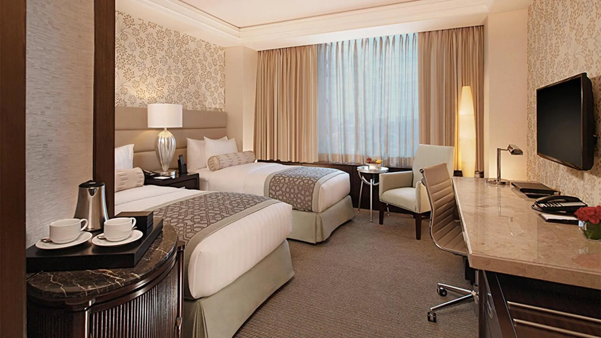 Bedroom, Bed in Crimson Hotel Filinvest City, Manila