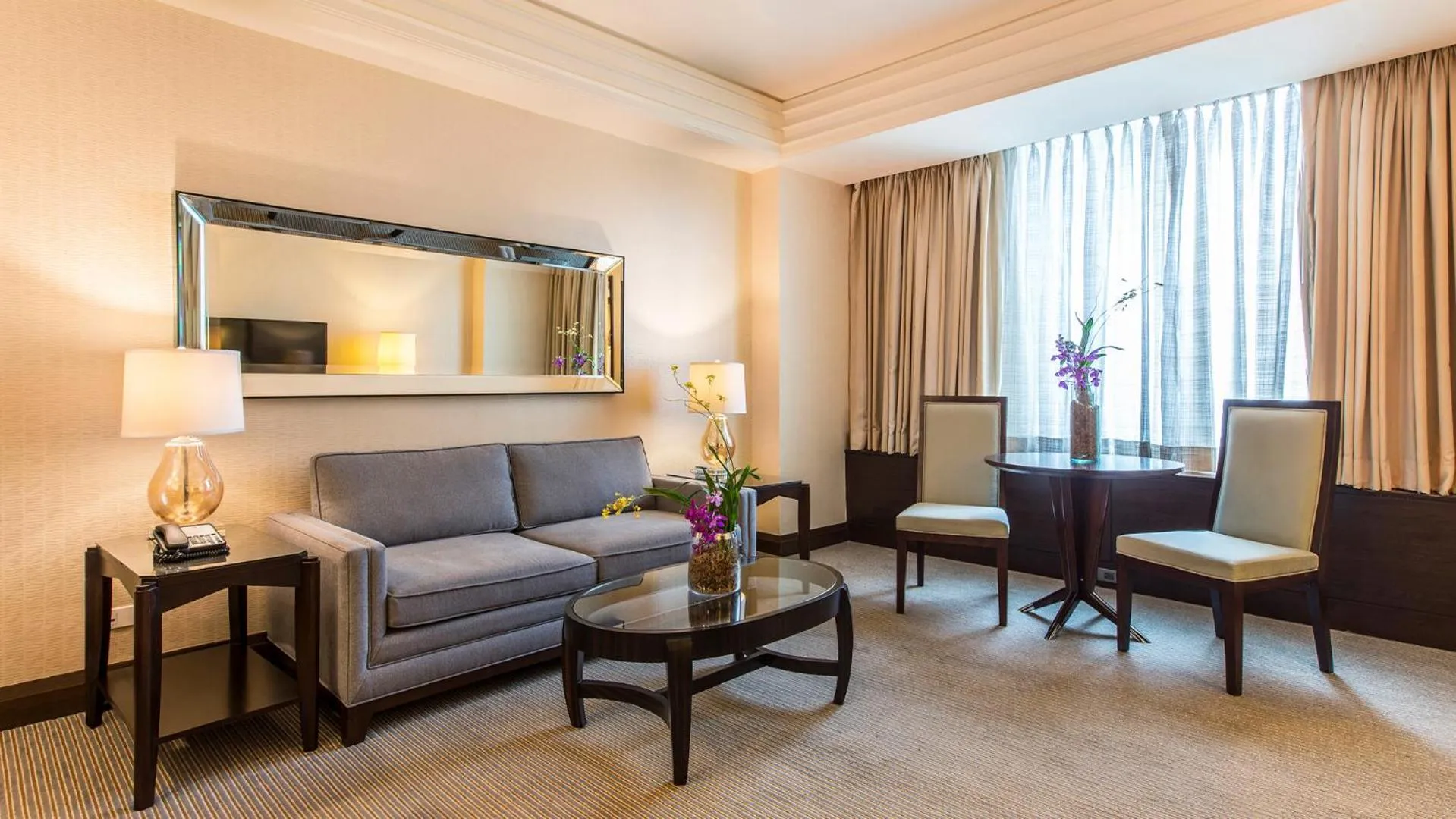 Living room in Crimson Hotel Filinvest City, Manila