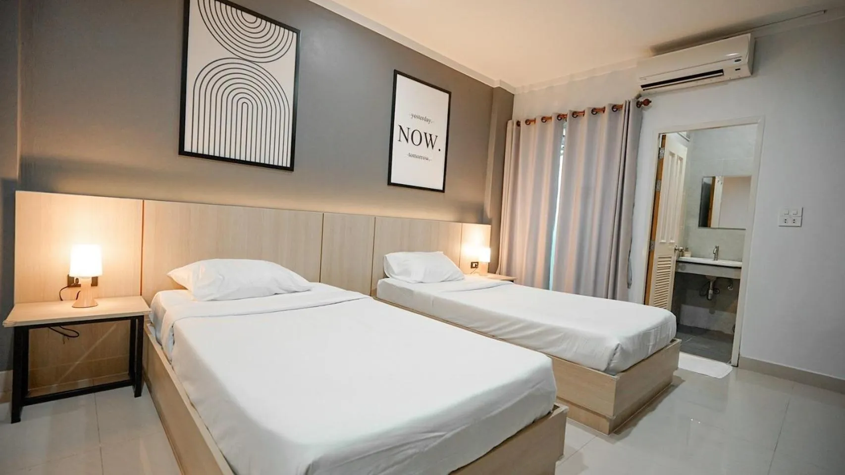 Bed in Boonsiri Boutique Hotel