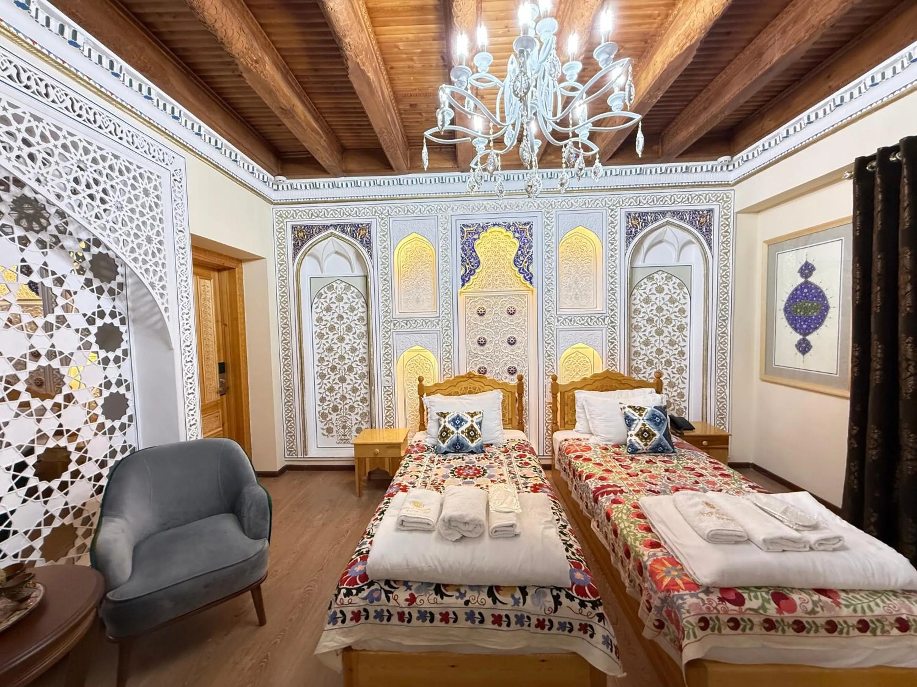 Bed in Basilic Boutique Hotel
