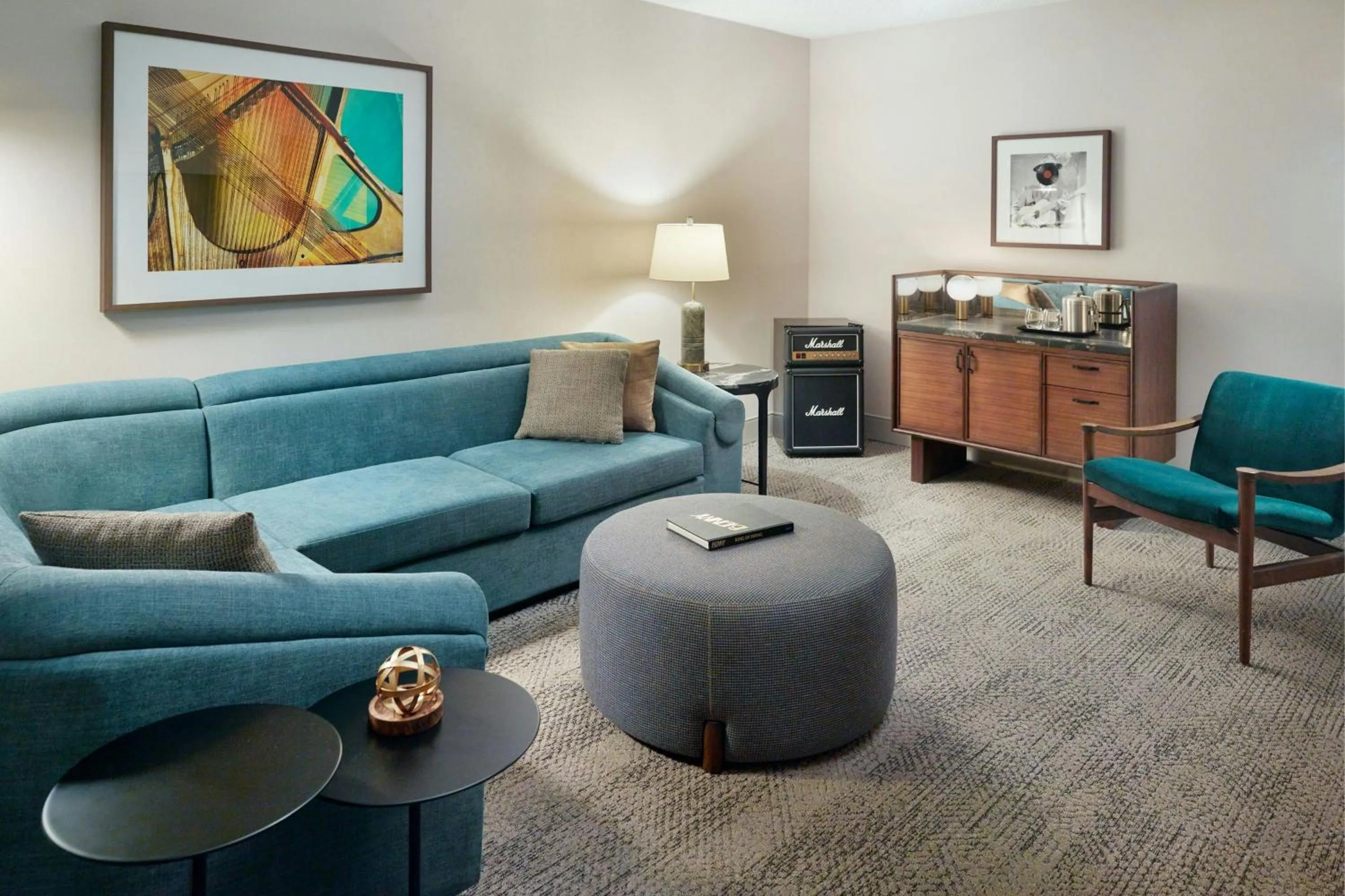 Living room in Sheraton Grand Nashville Downtown