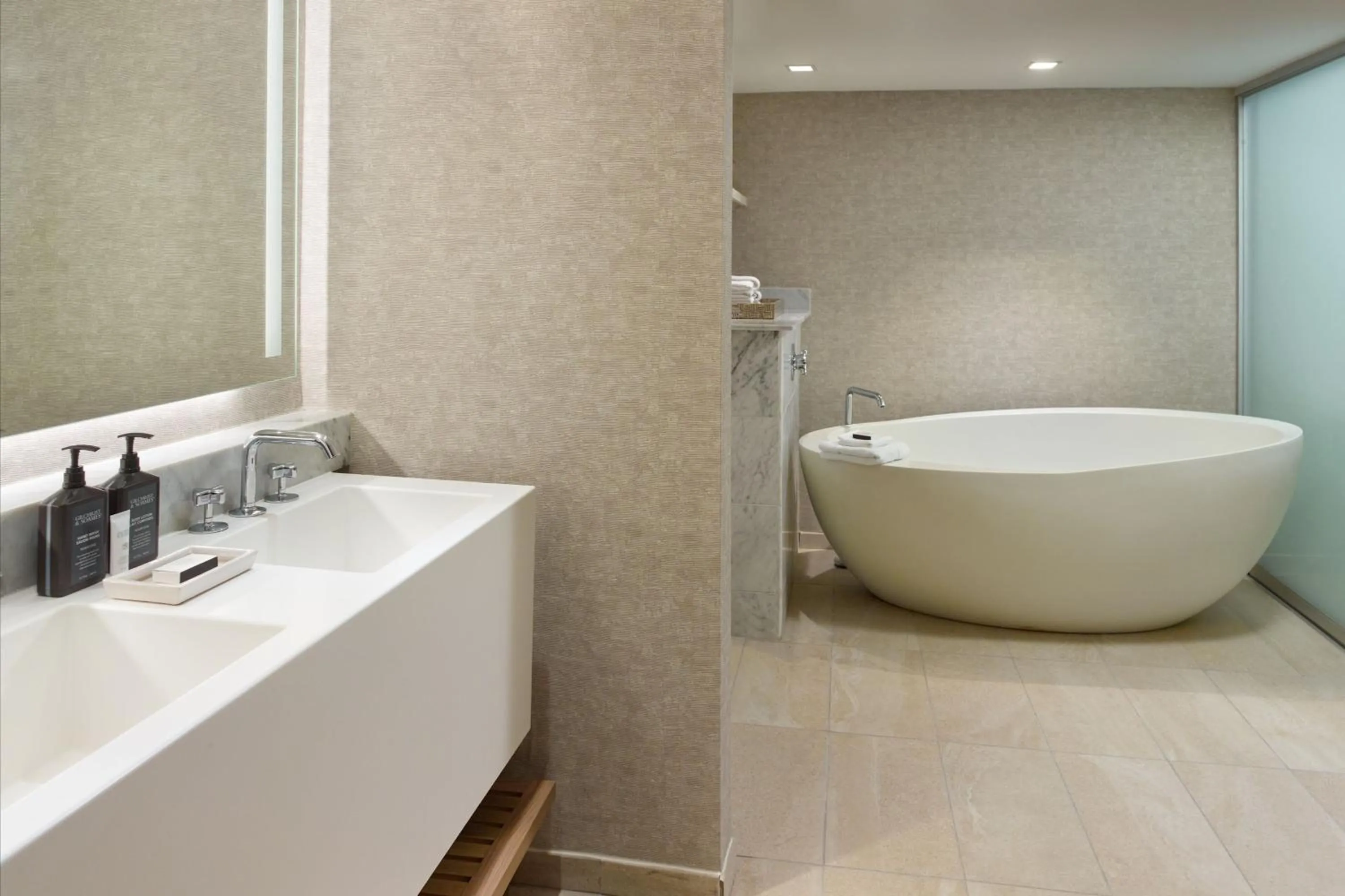 Bathroom in Sheraton Grand Nashville Downtown