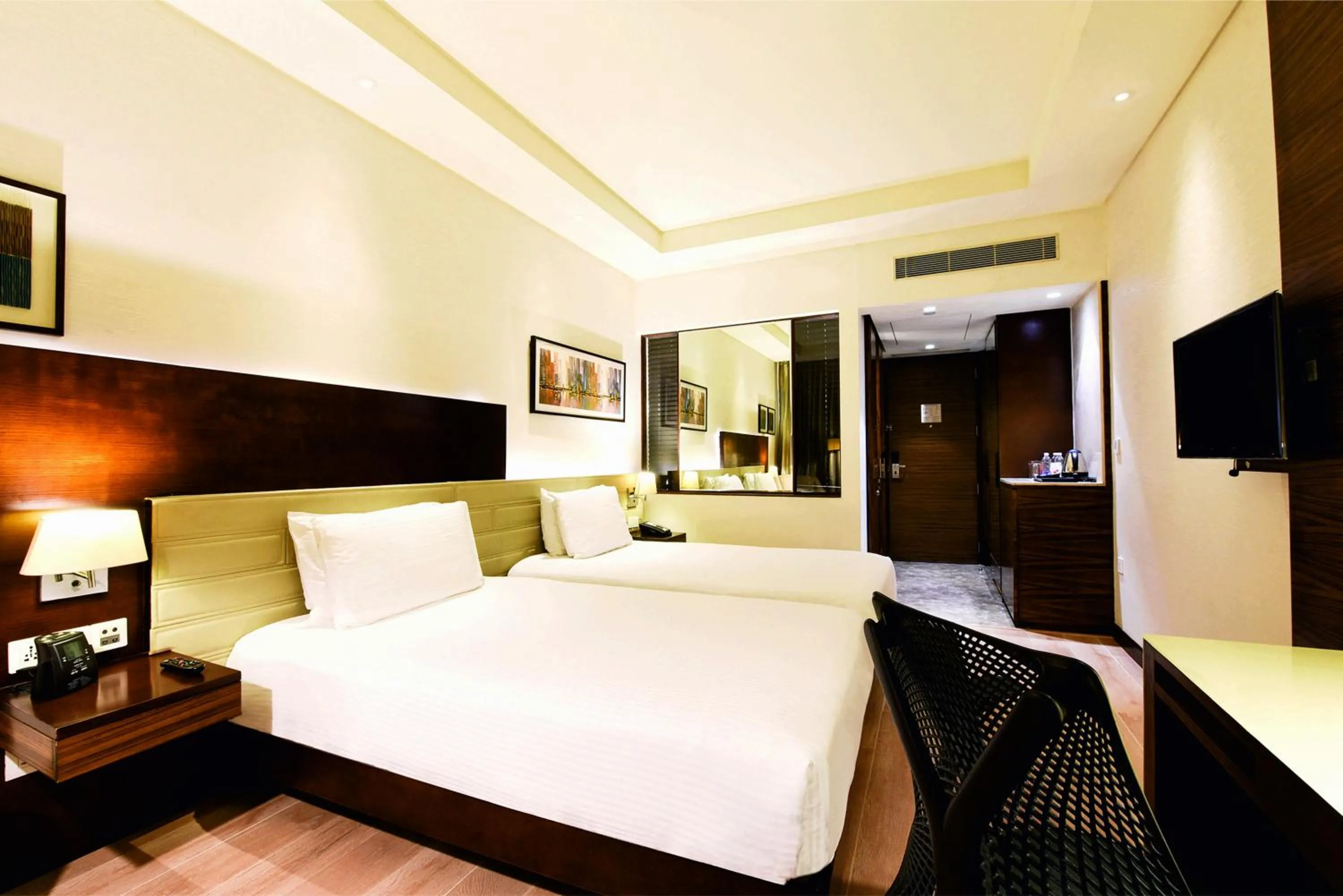 Bedroom, Bed in DoubleTree by Hilton Gurugram Baani Square