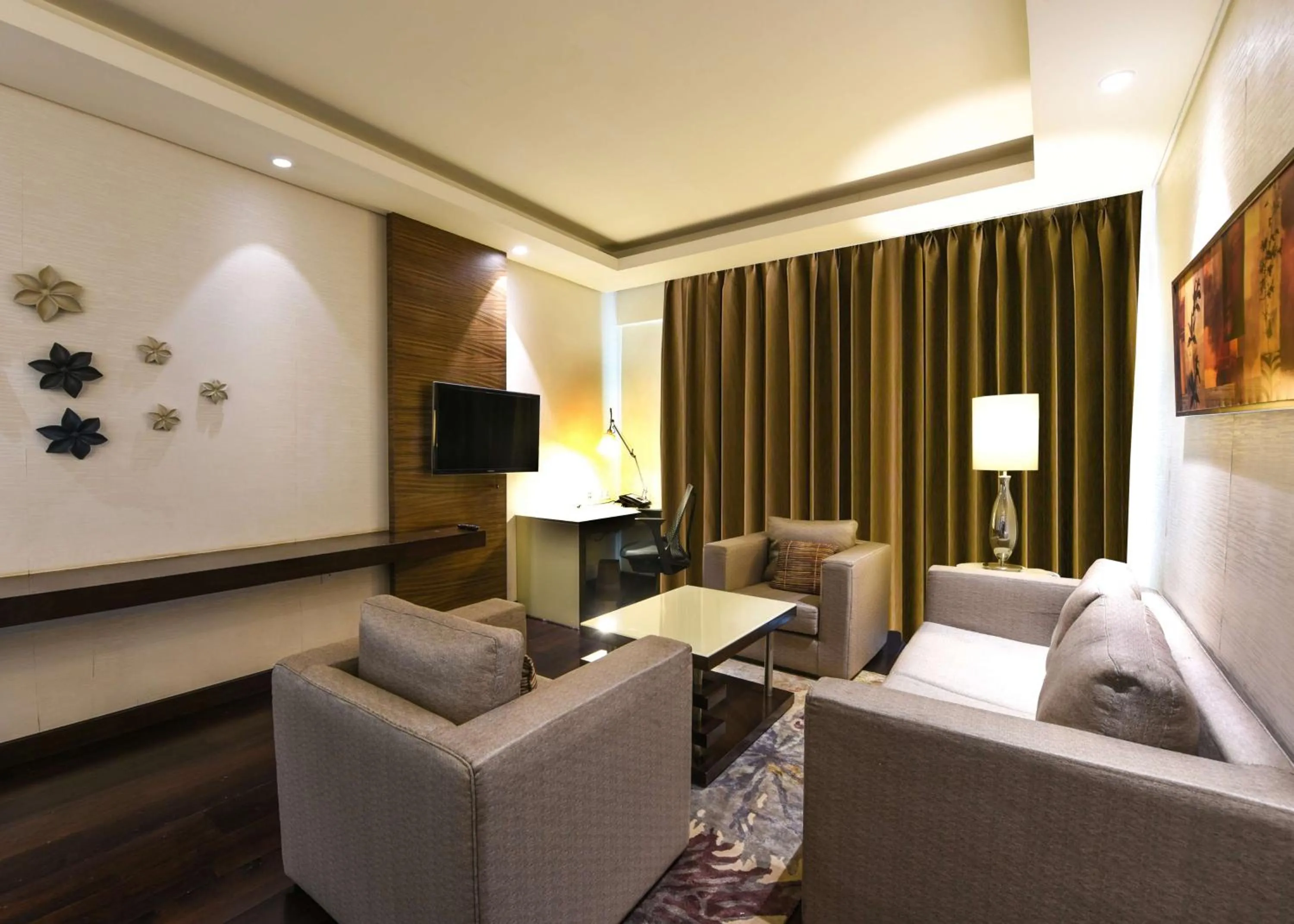 Living room in DoubleTree by Hilton Gurugram Baani Square