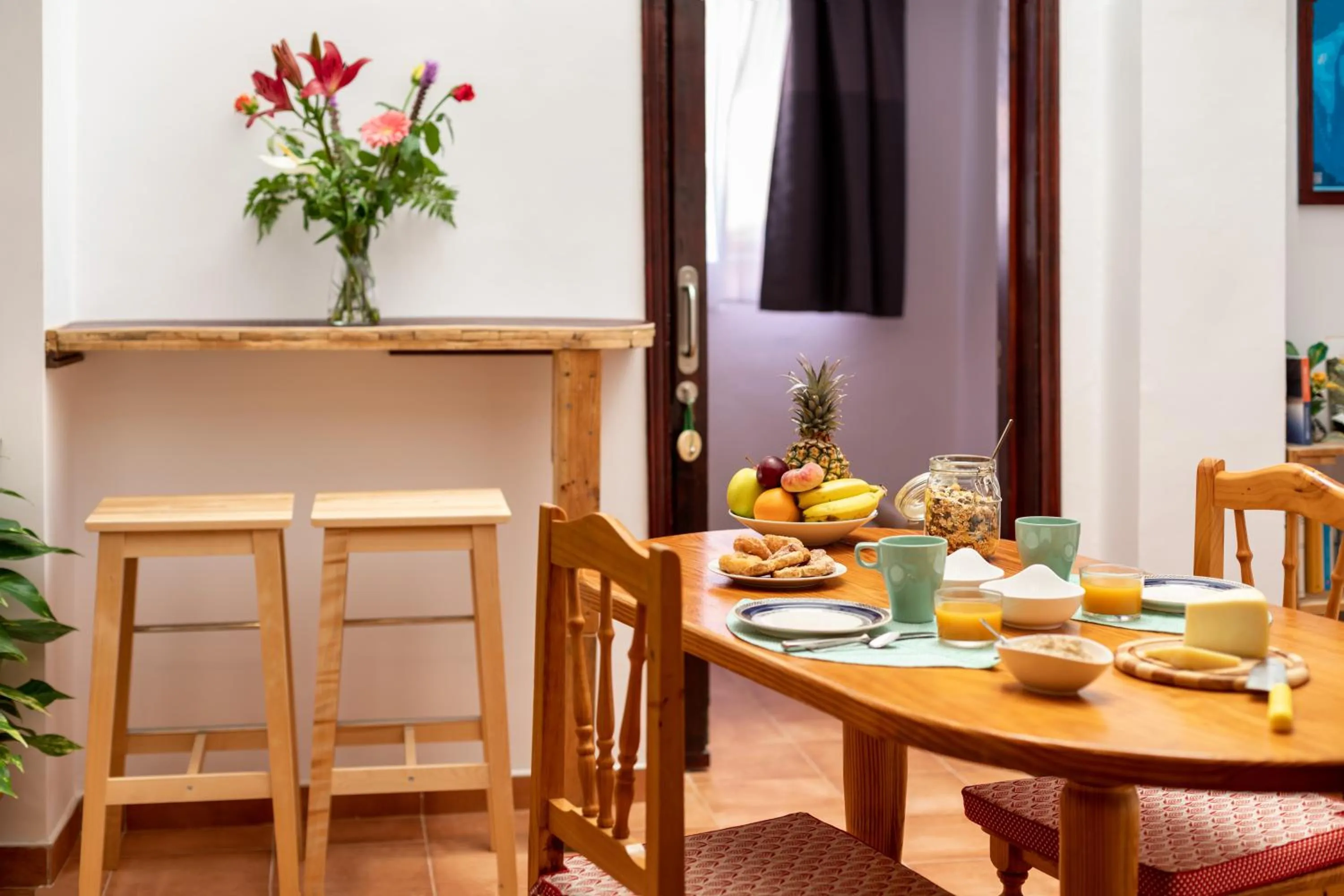 Kitchen or kitchenette in Tabaiba Guesthouse