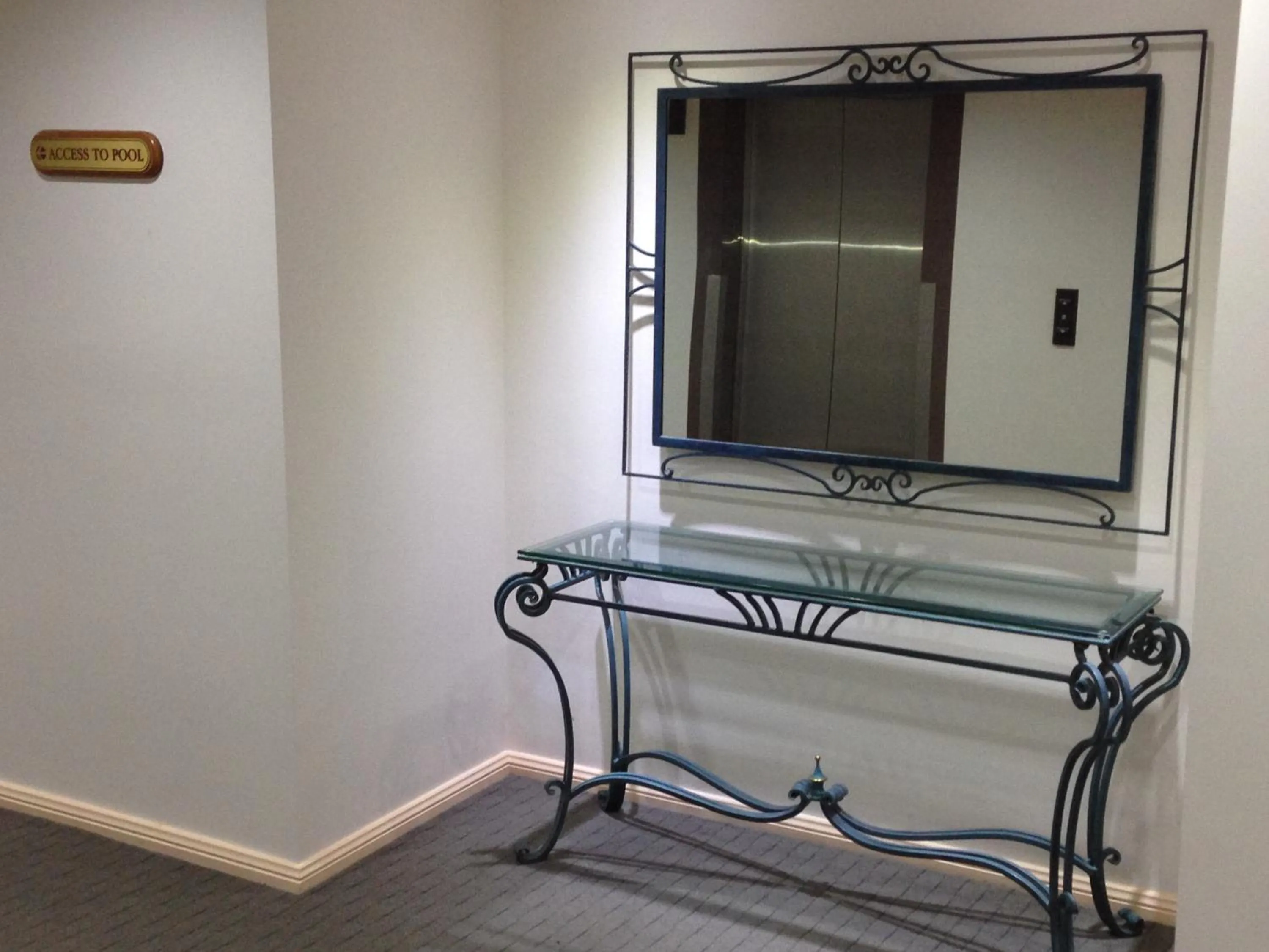 Decorative detail in Cairns Sheridan Hotel