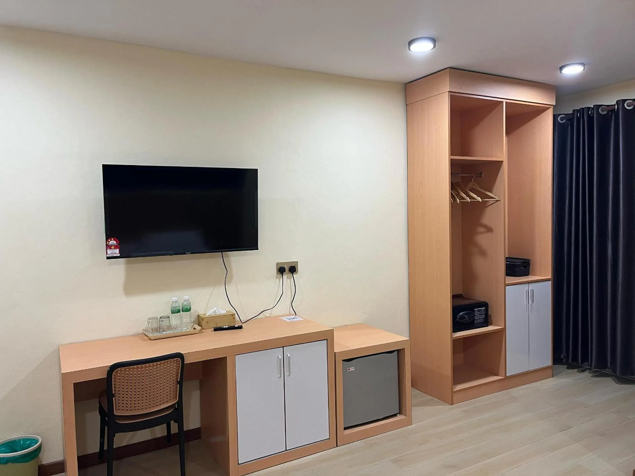 TV and multimedia in Halo Hotel