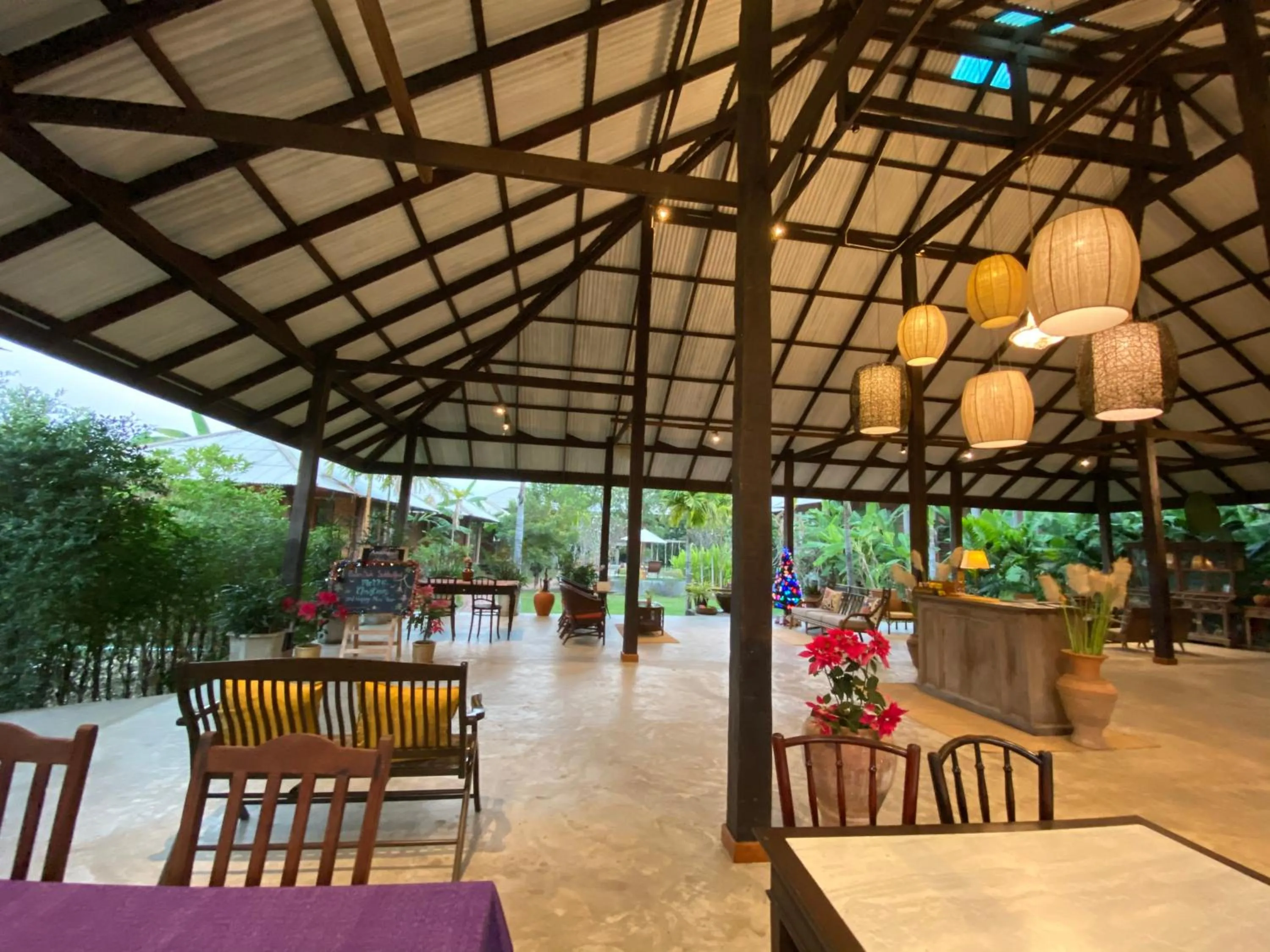 Restaurant/places to eat in BaanSuk Sukhothai Resort