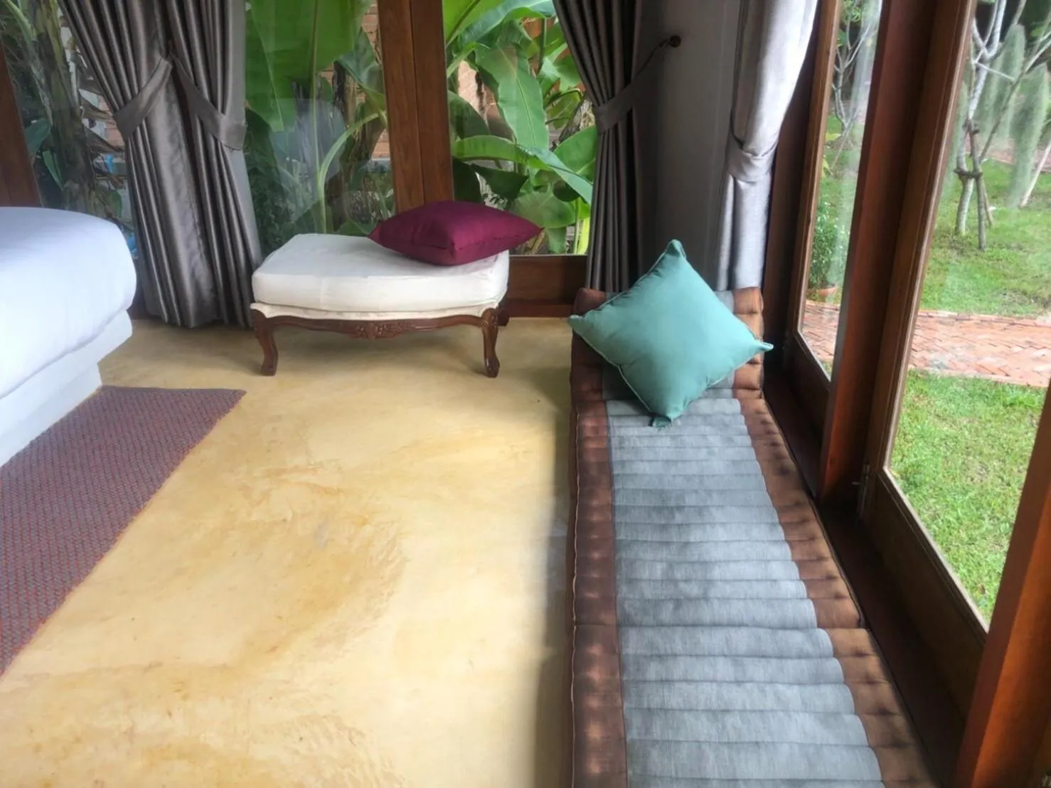 Seating area, Bed in BaanSuk Sukhothai Resort