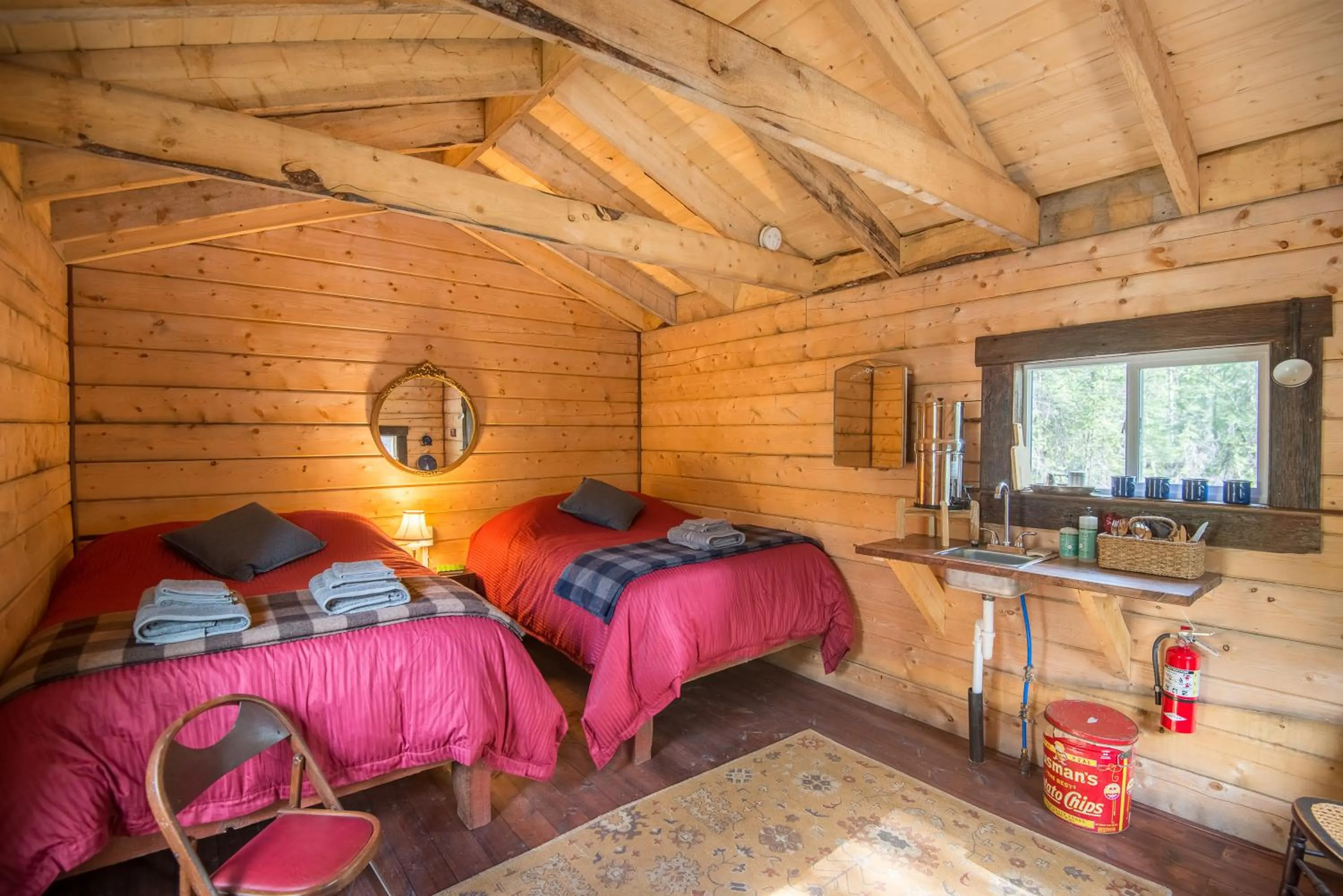 Bed in Blackburn Cabins - McCarthy, Alaska