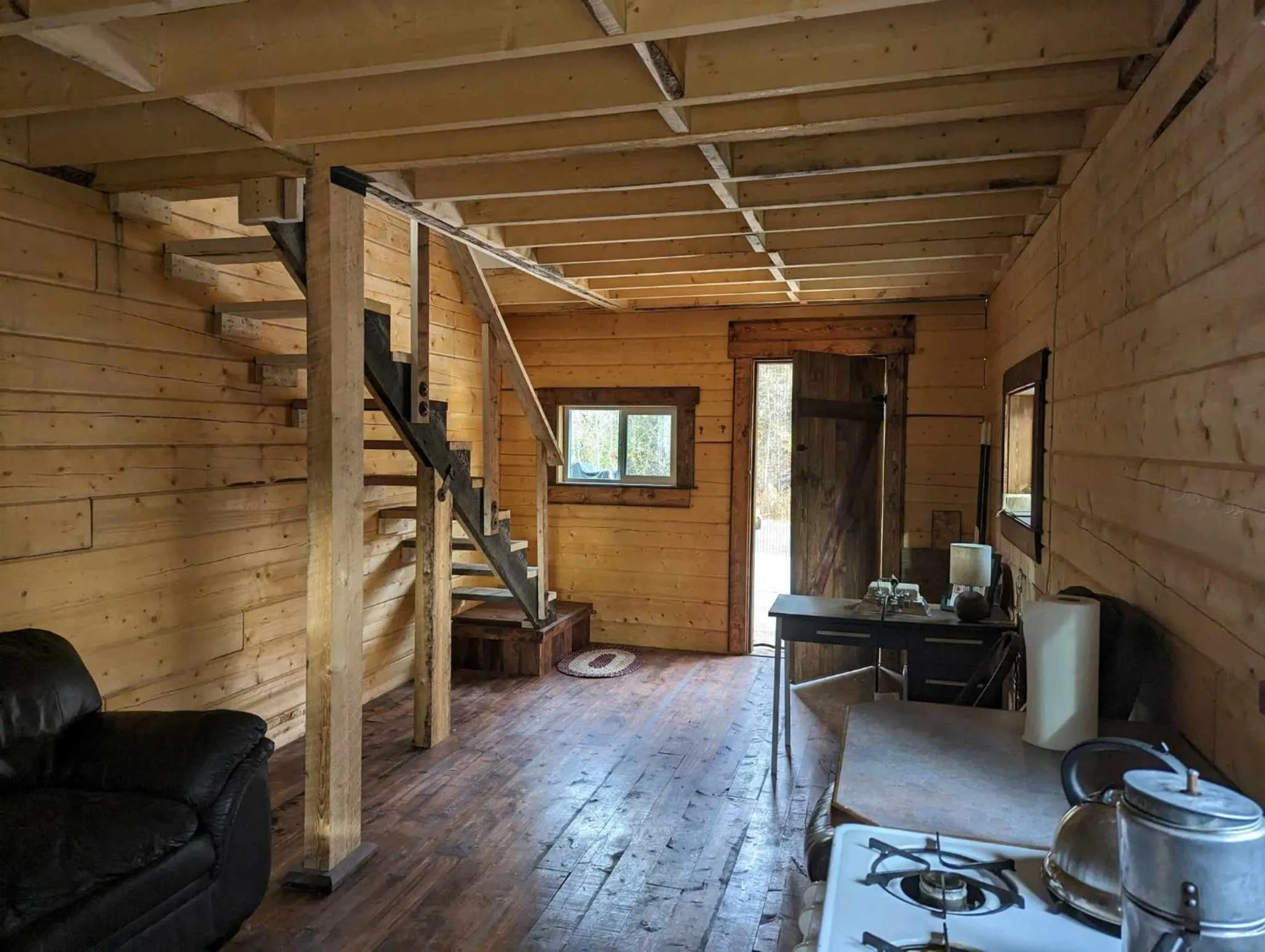 Blackburn Cabins - McCarthy, Alaska