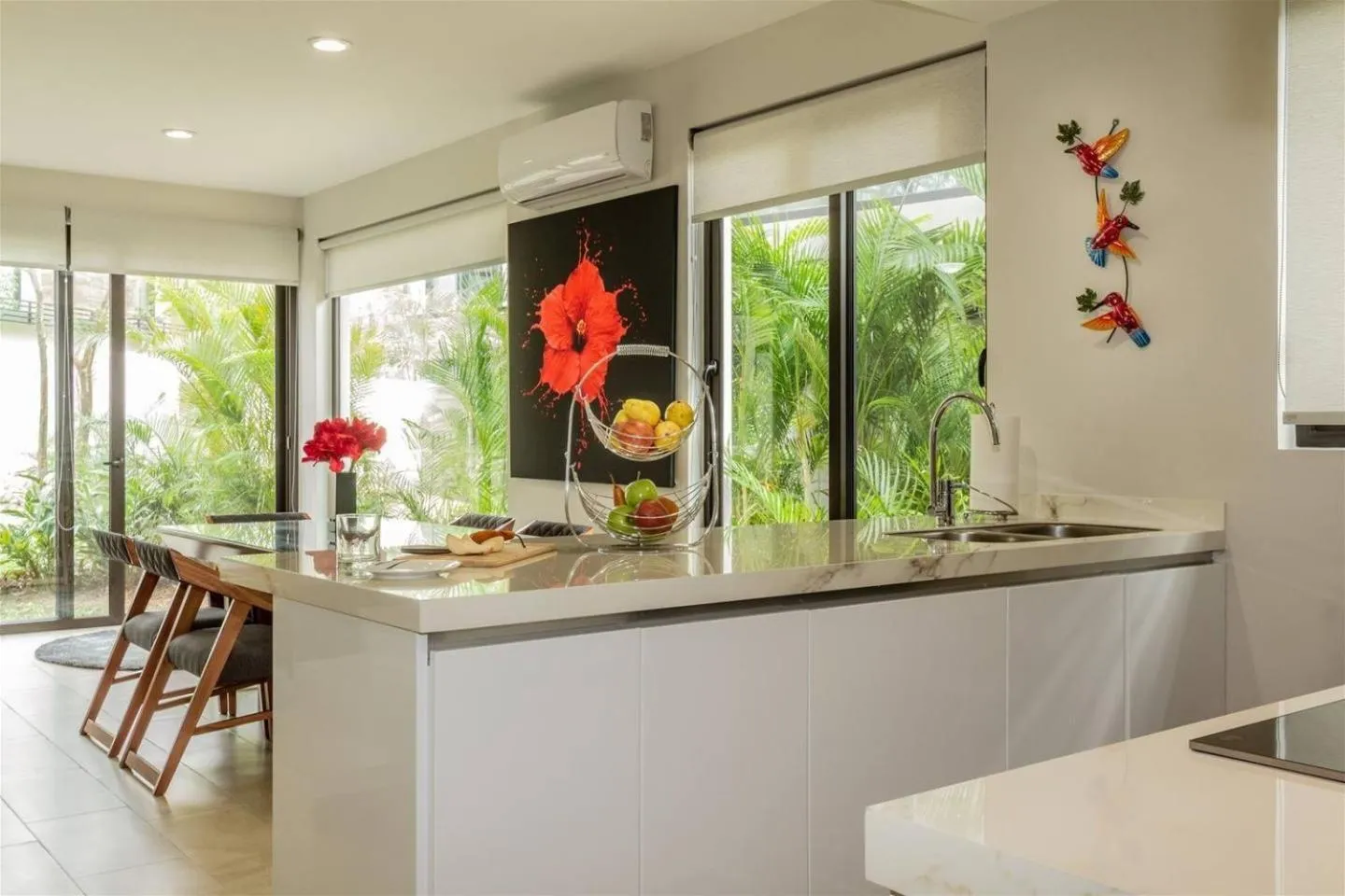 Kitchen or kitchenette in Ciudad Mayakoba Homes by Vimex