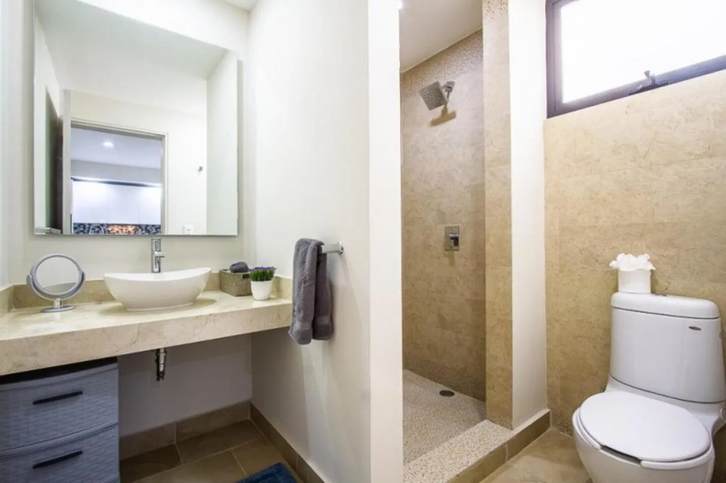 Bathroom in Ciudad Mayakoba Homes by Vimex